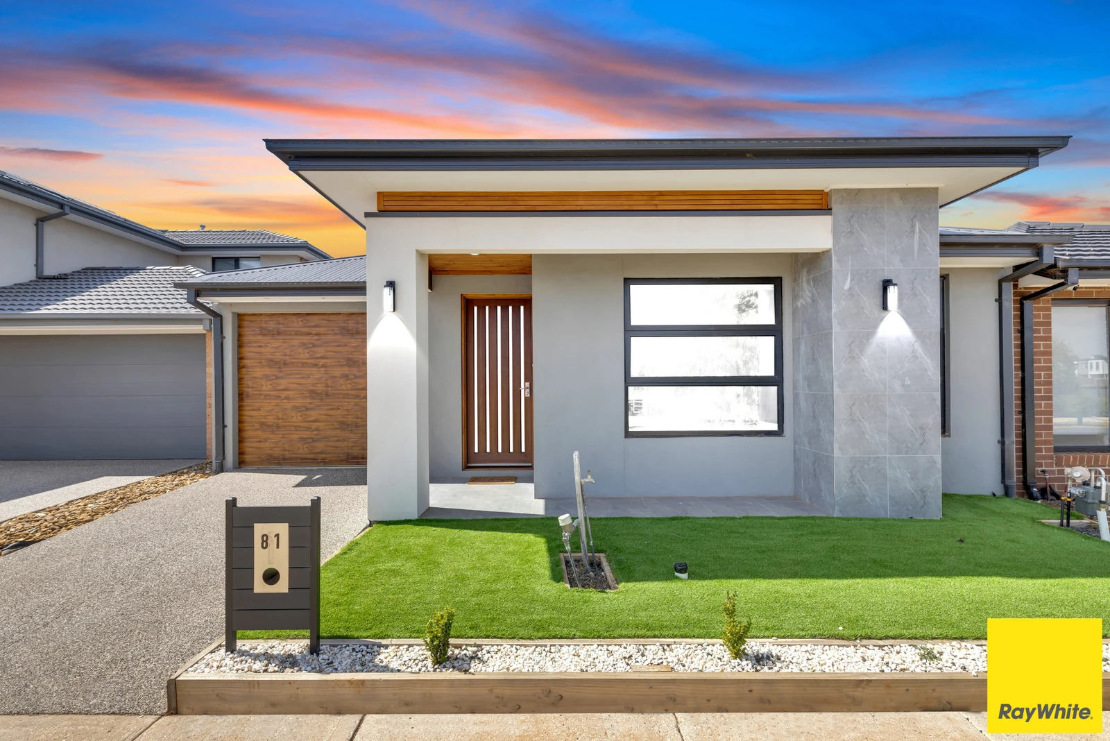 81 Bingham Circuit, THORNHILL PARK, VIC 3335