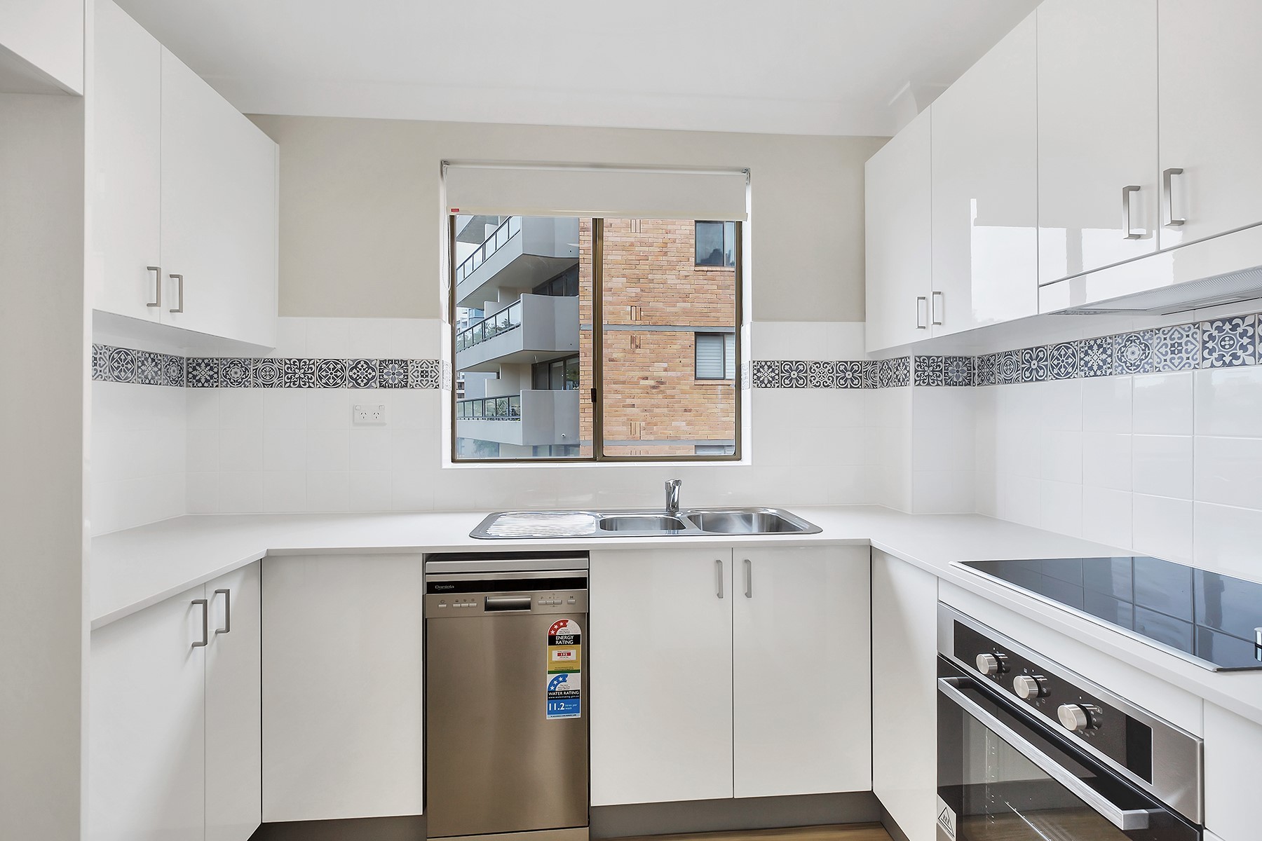 8/57 Elizabeth Bay Road, Elizabeth Bay, NSW 2011