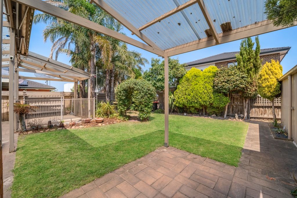 27 Lincoln Drive — photo 16 of 21