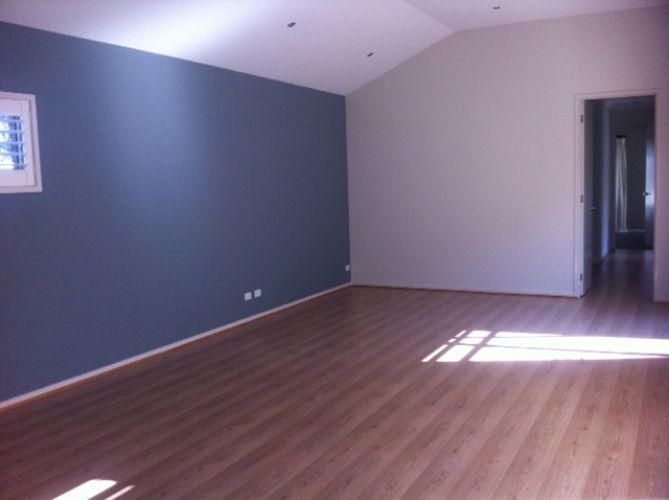 172 Hazel Glen Drive — photo 4 of 6