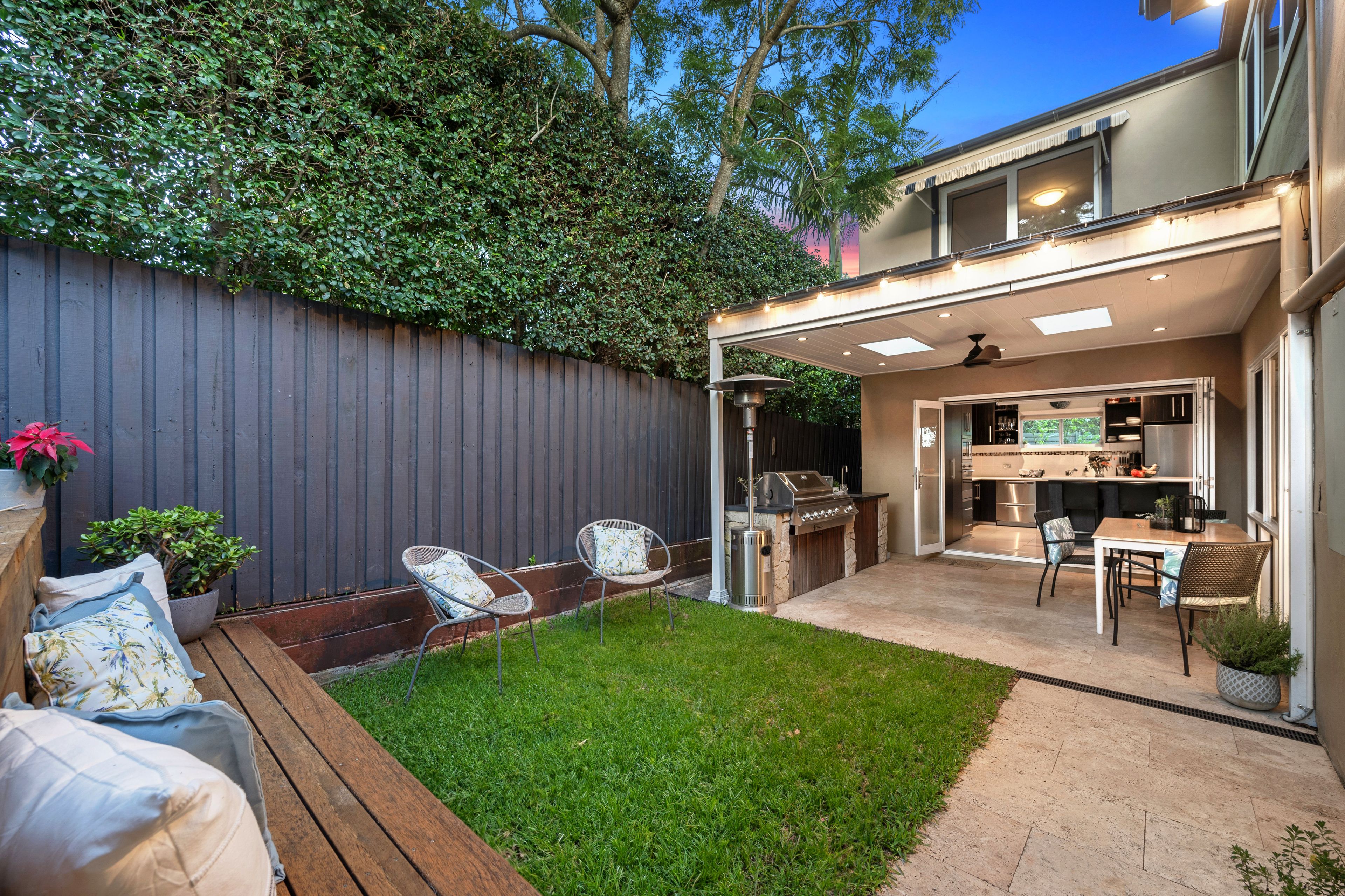 2/3 Panorama Crescent, Frenchs Forest NSW 2086