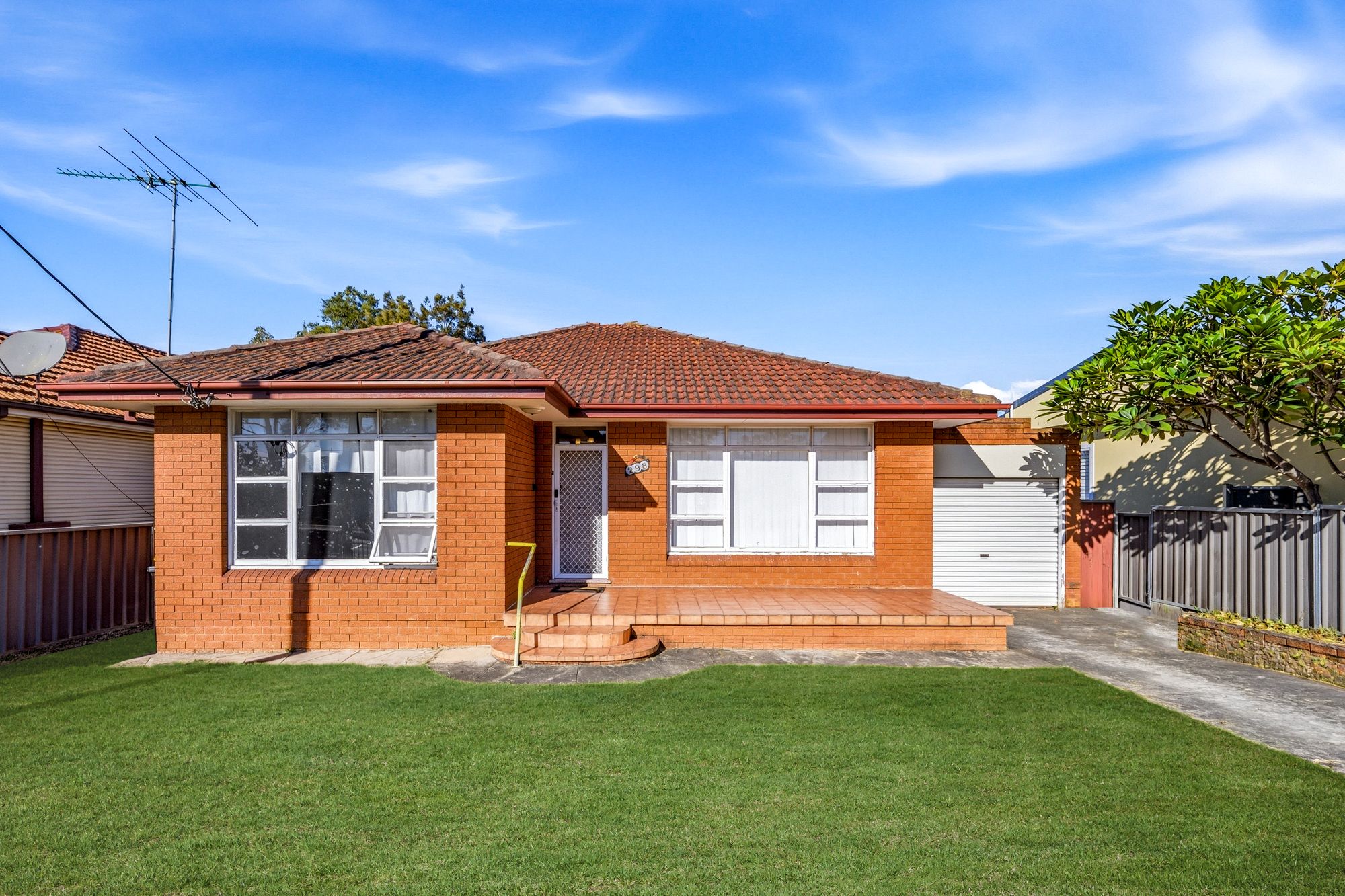 298 Great Western Highway — photo from Ray White Glenmore Park