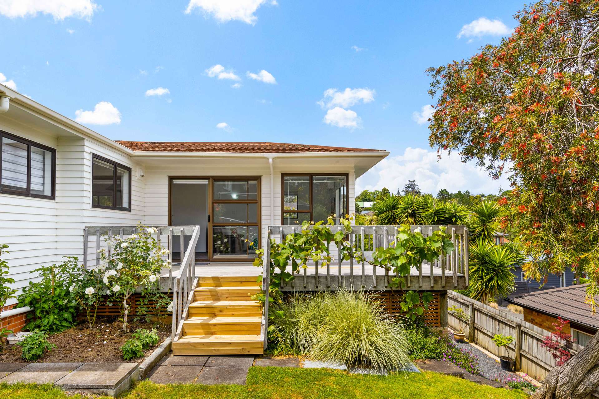 235c Titirangi Road photo 6