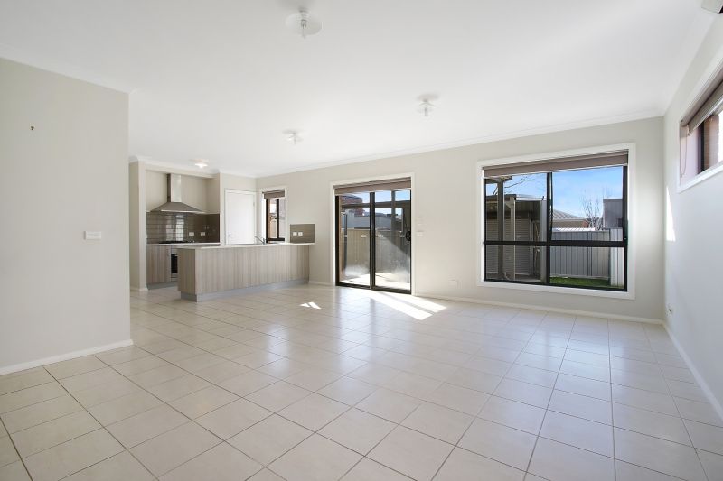 7 Macquarie Road, West Wodonga, VIC 3690