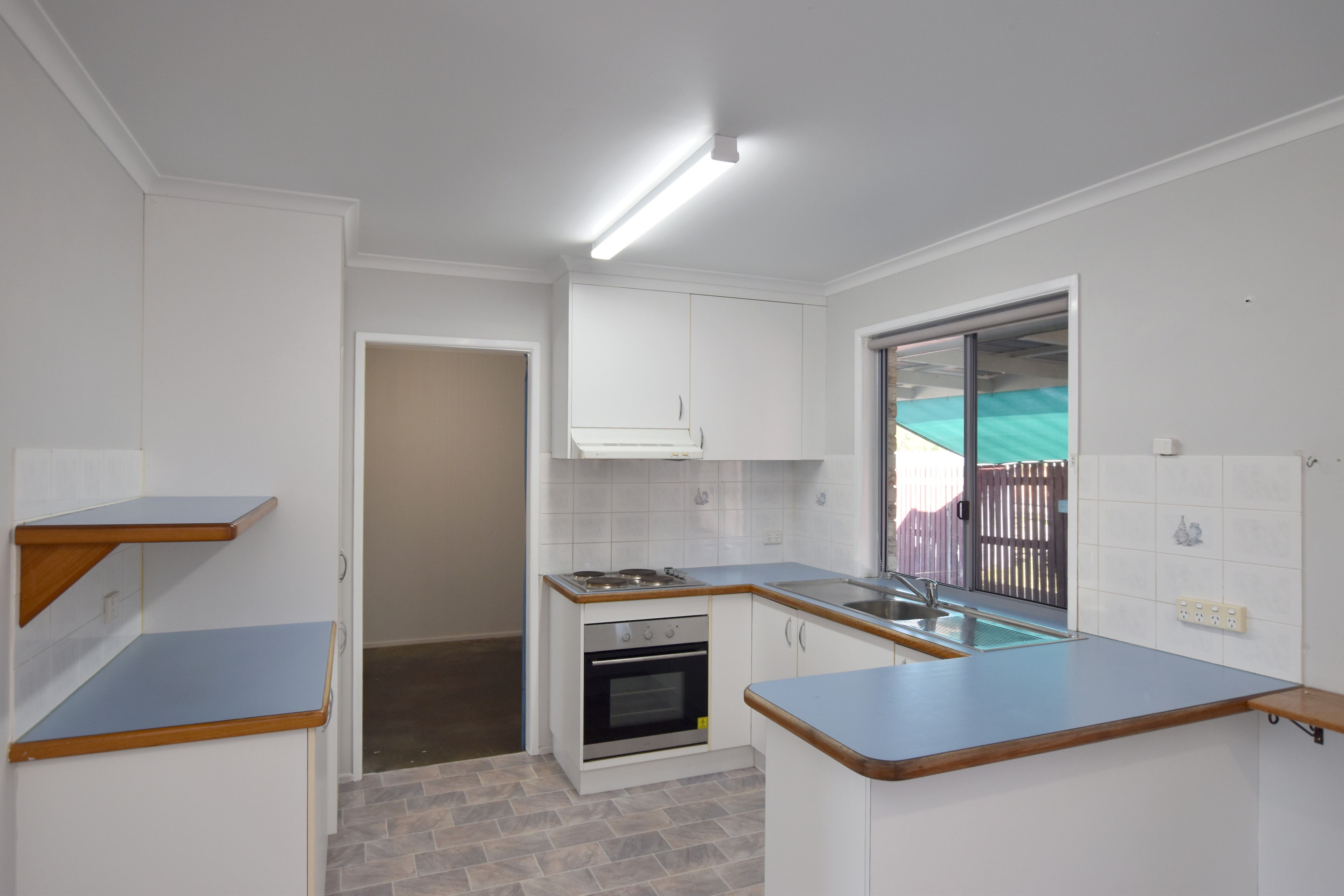 21 Curtis Avenue, Boyne Island, QLD 4680