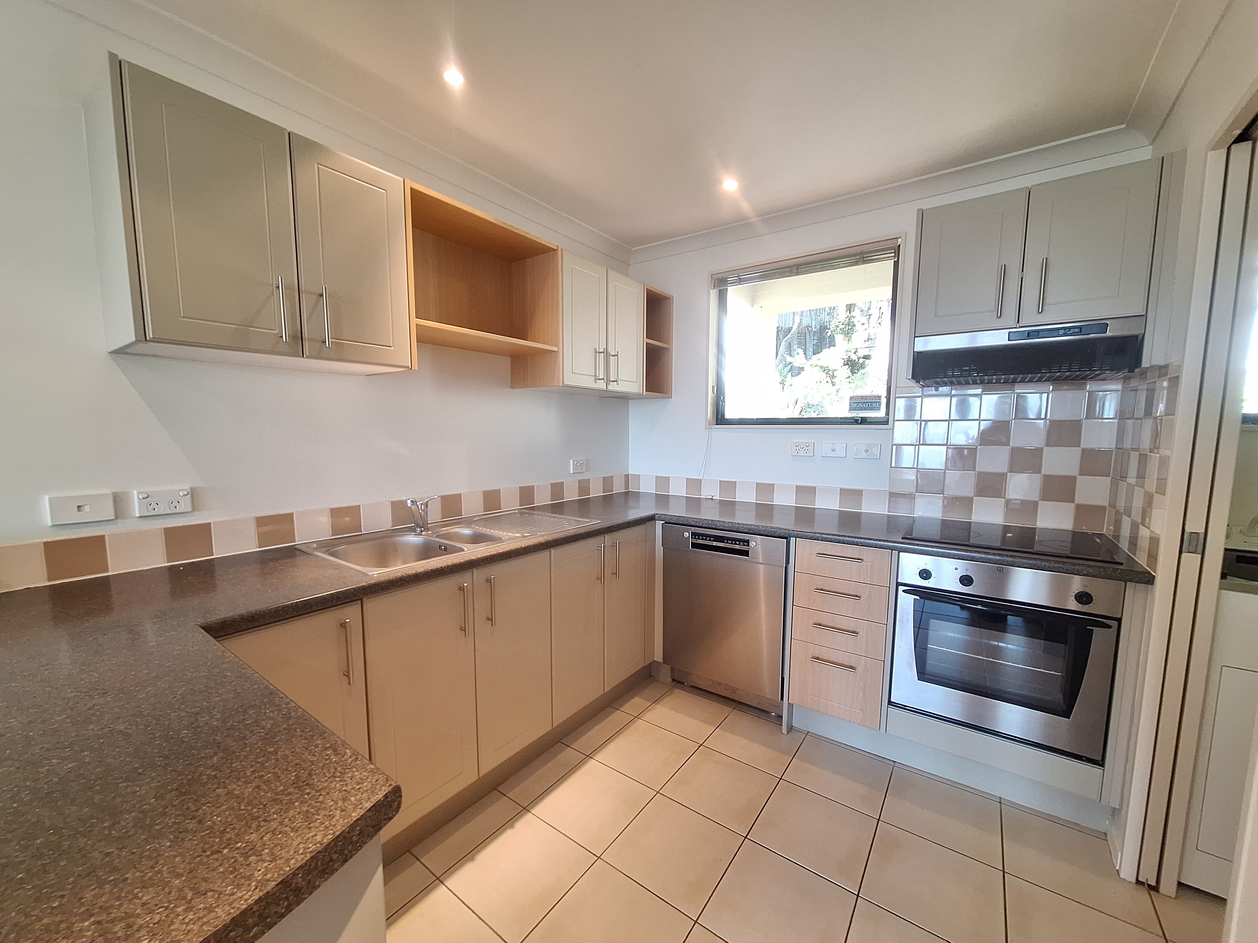 1/8 Monte Cassino Place, Birkenhead, North Shore City