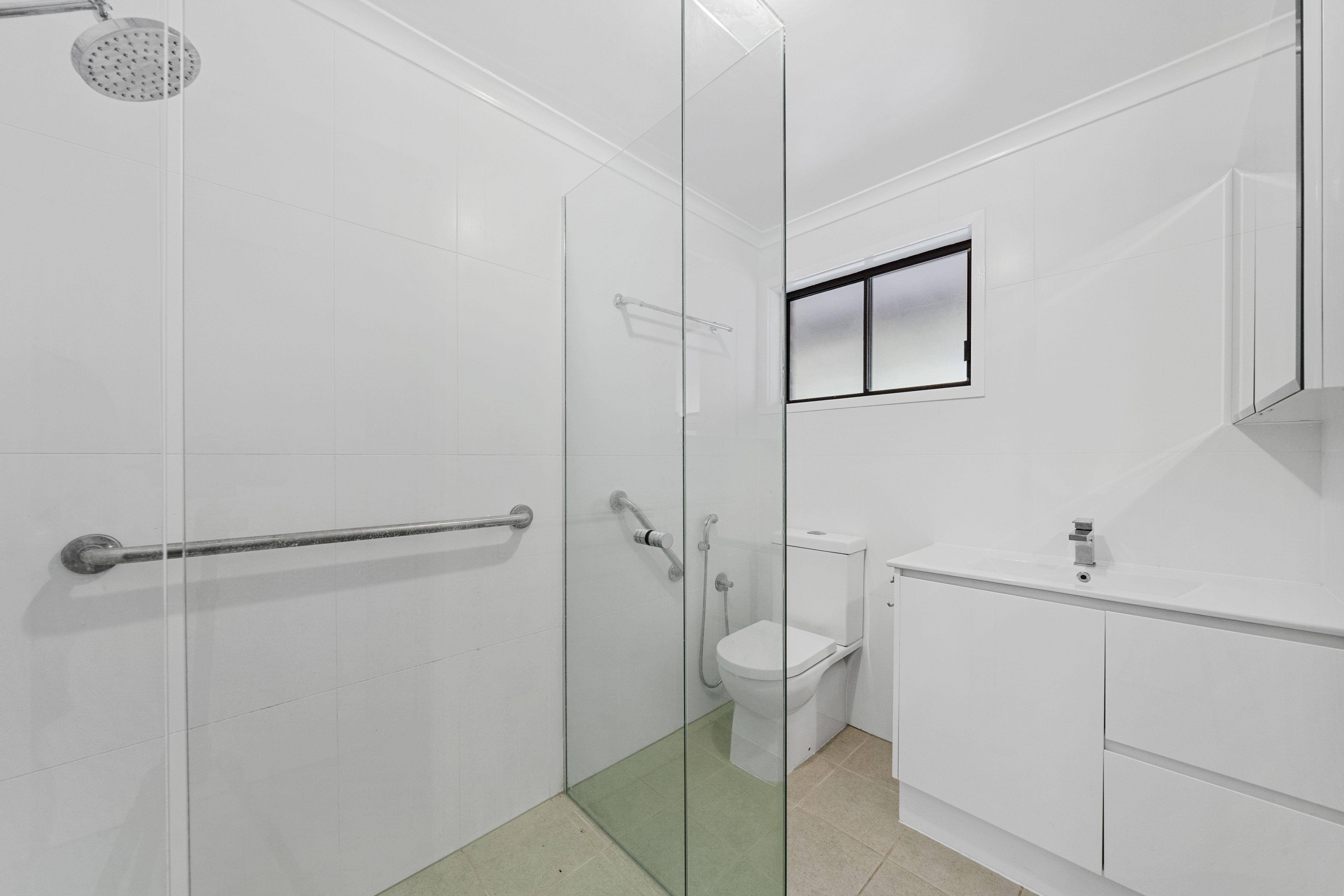23 Truman Crescent — photo 14 of 20