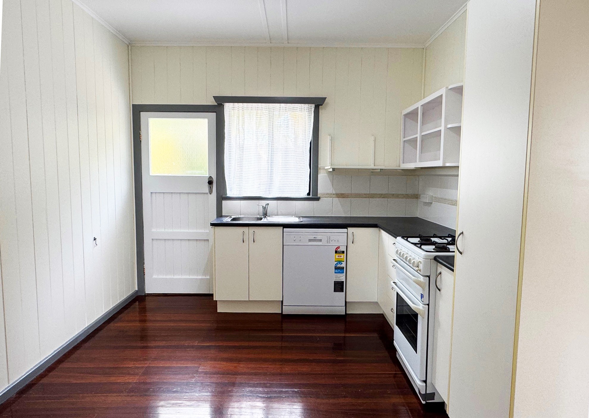 2/276 Lennox Street, Maryborough, QLD 4650