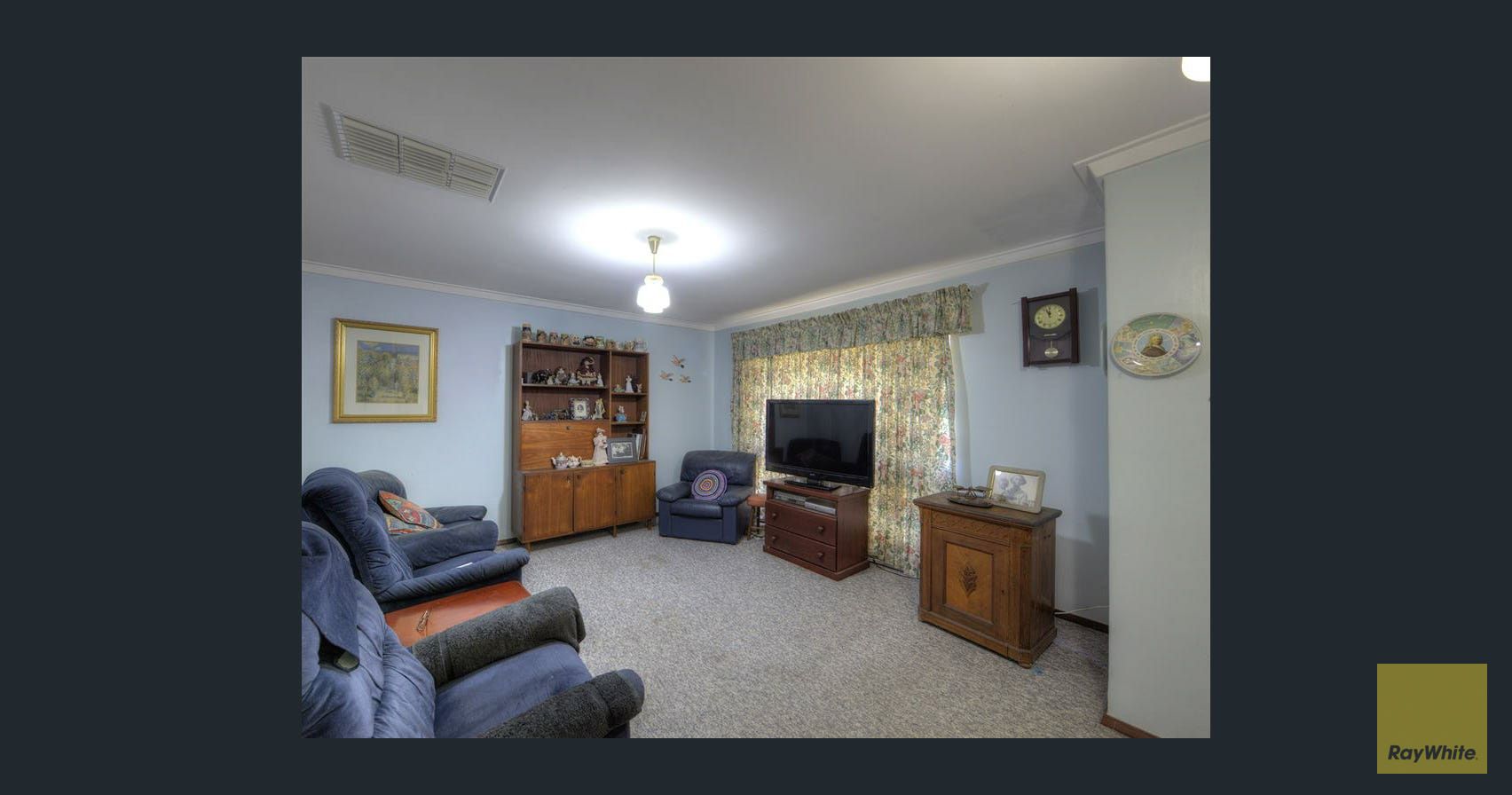 138 Victoria Road — photo 16 of 21