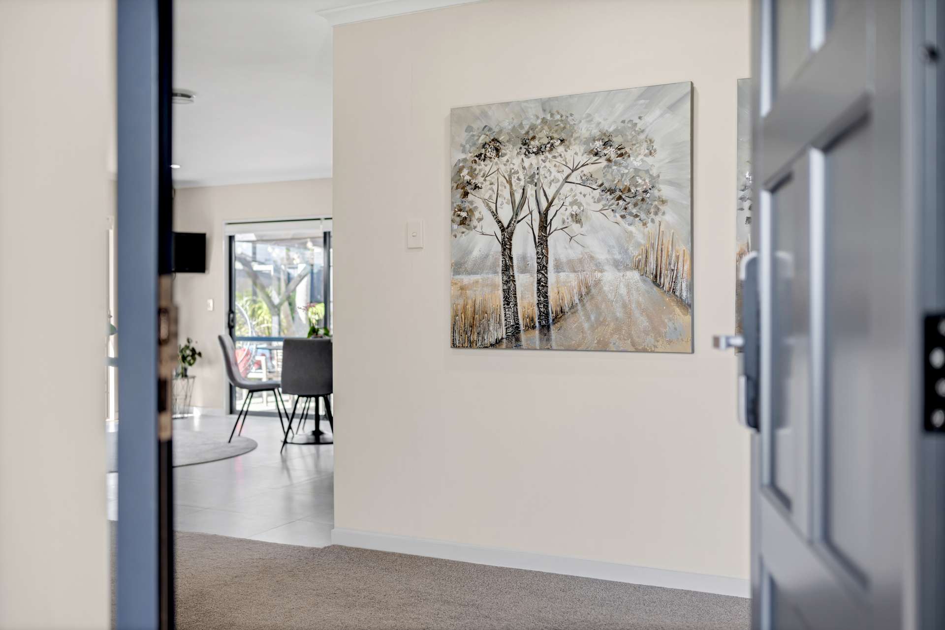 43 Newbliss Crescent photo 4