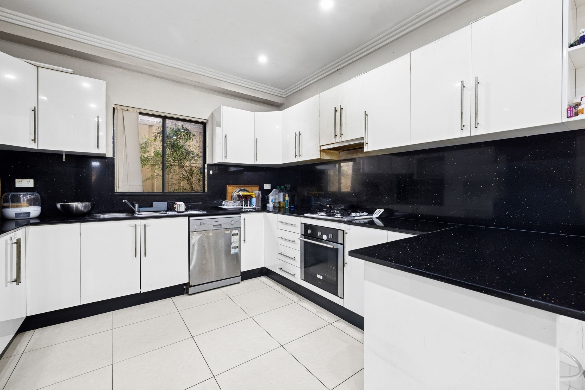 10 Lilac Street, Punchbowl, NSW 2196