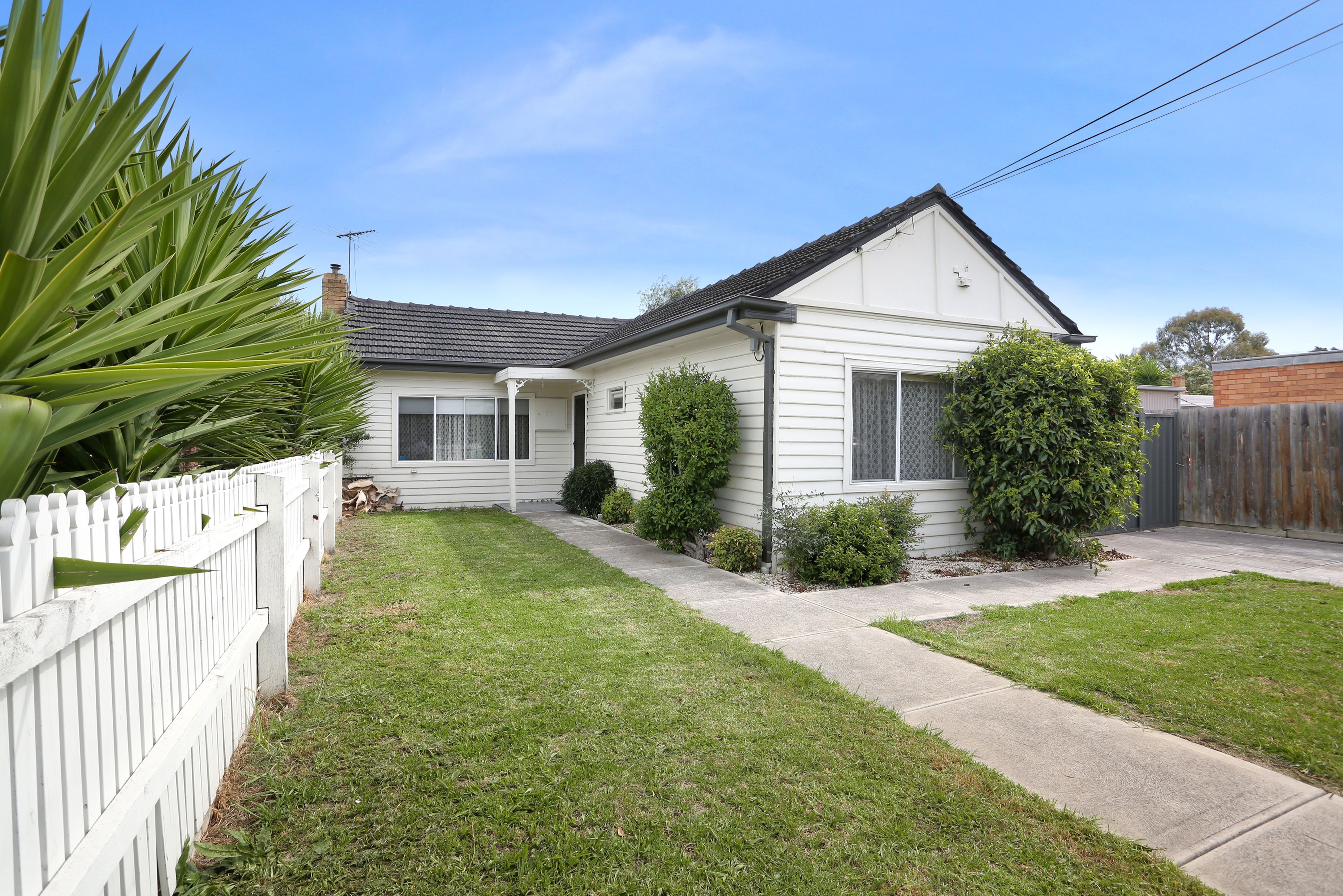 1/39 Hurtle Street, Lalor VIC 3075