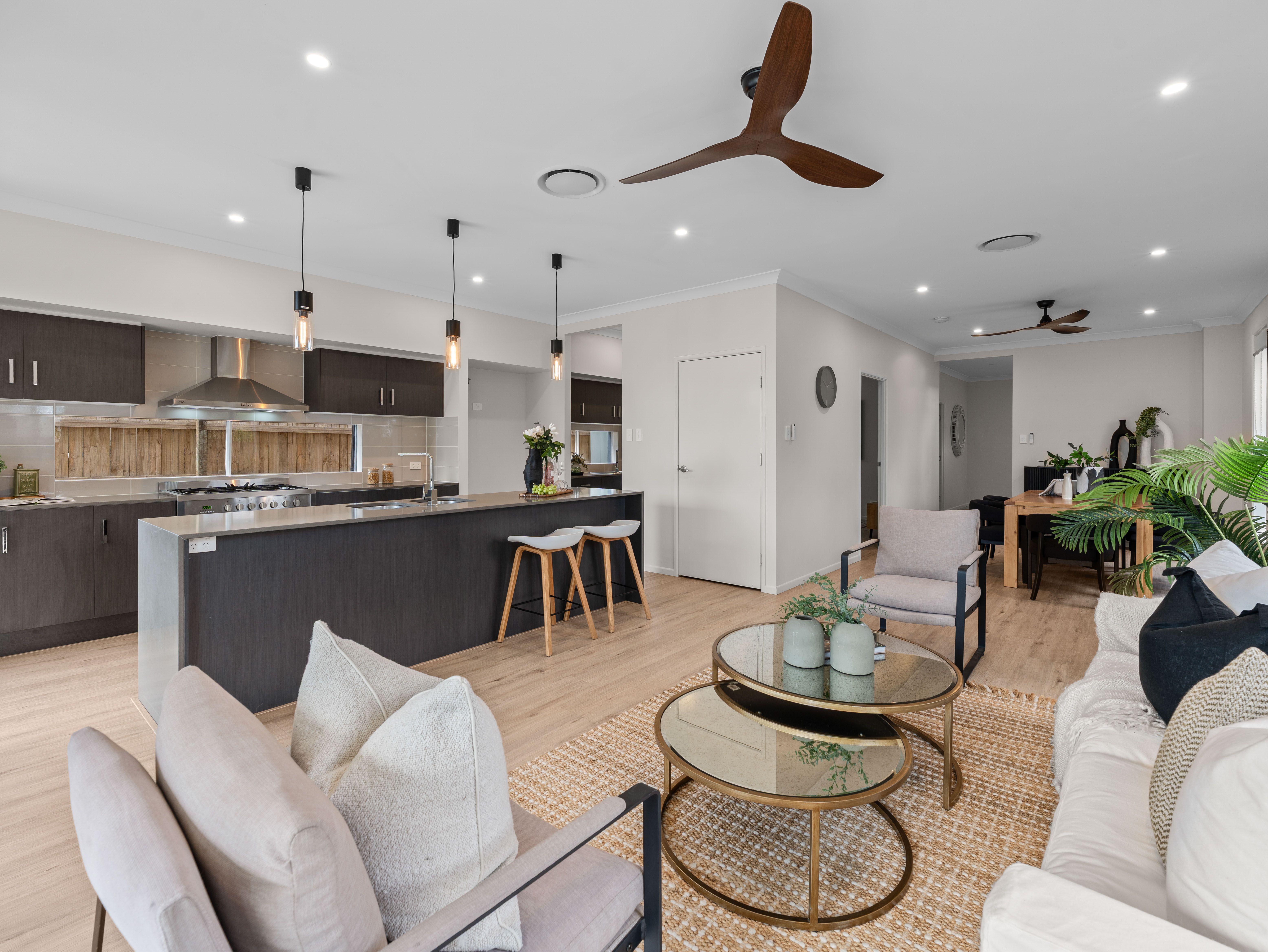 32 Little Jenner Street — photo 4 of 17