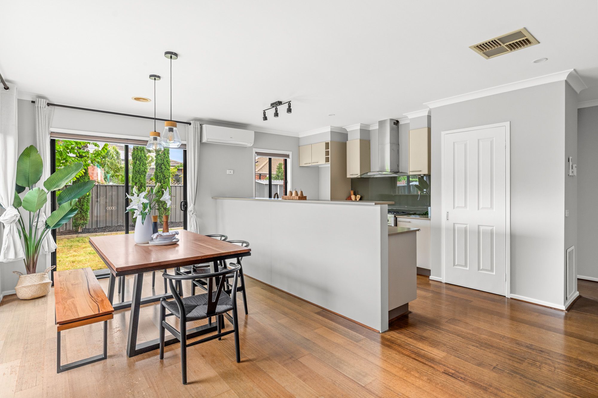 50 Pedder Street, MANOR LAKES, VIC 3024