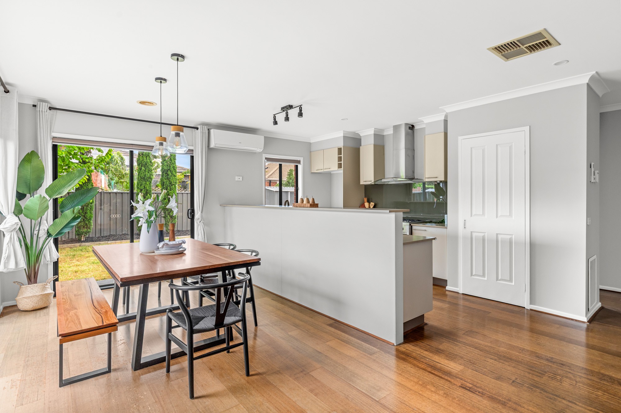 50 Pedder Street, MANOR LAKES, VIC 3024