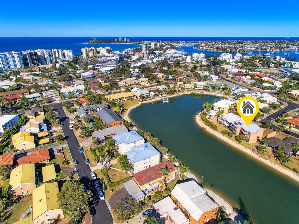 12 Tarwarri Crescent, Mooloolaba QLD 4557