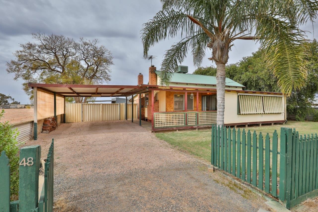 48 Regina Avenue, Cabarita VIC 3505