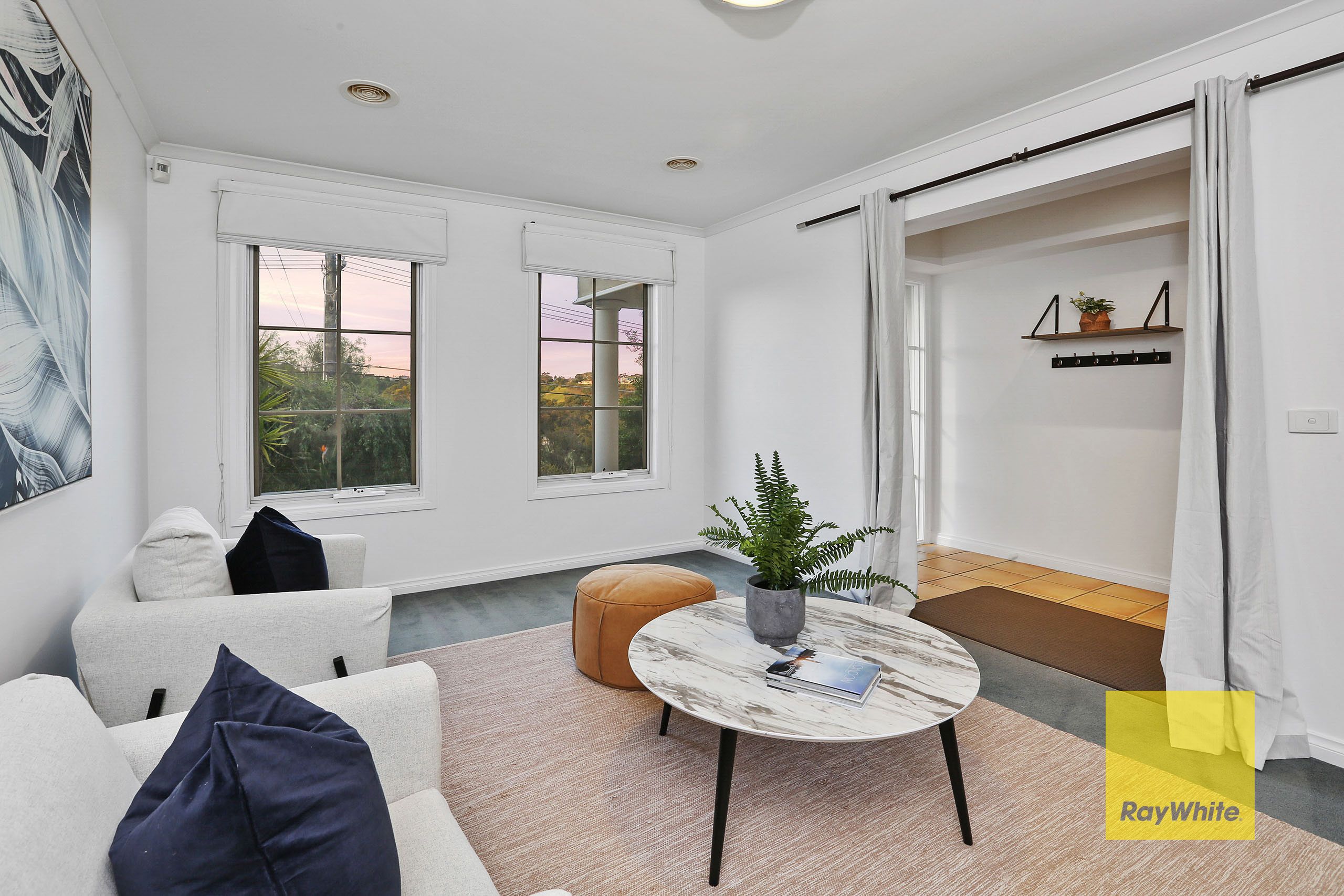33 Queens Park Road, Highton, VIC 3216