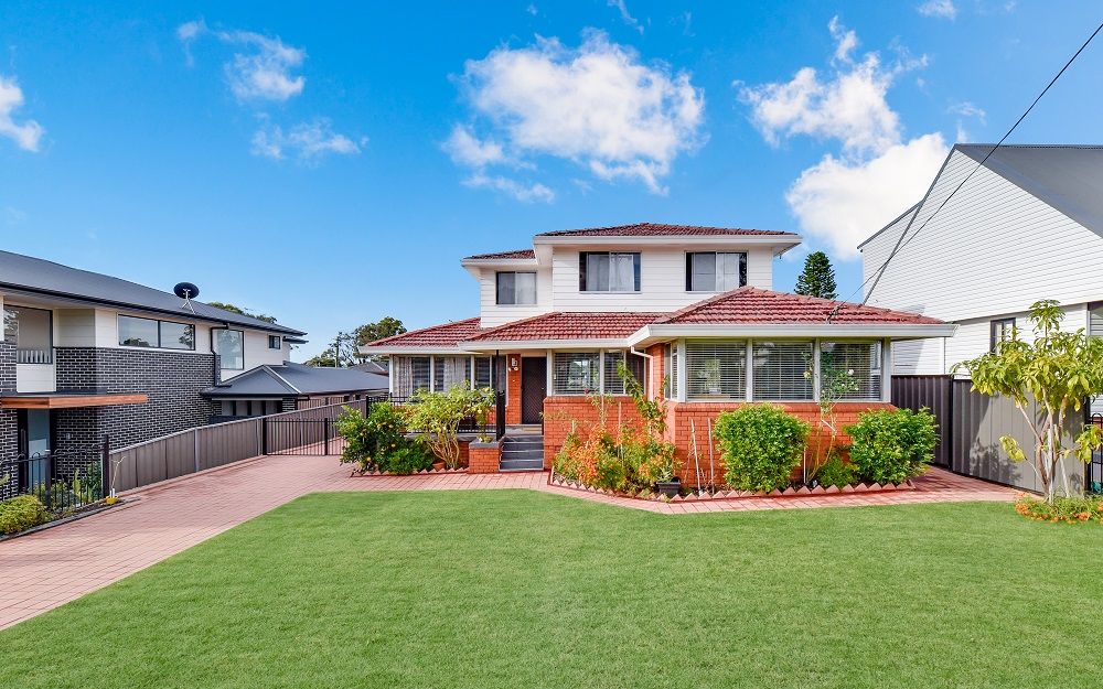 12 Wordsworth Avenue — photo from Ray White Macarthur Group