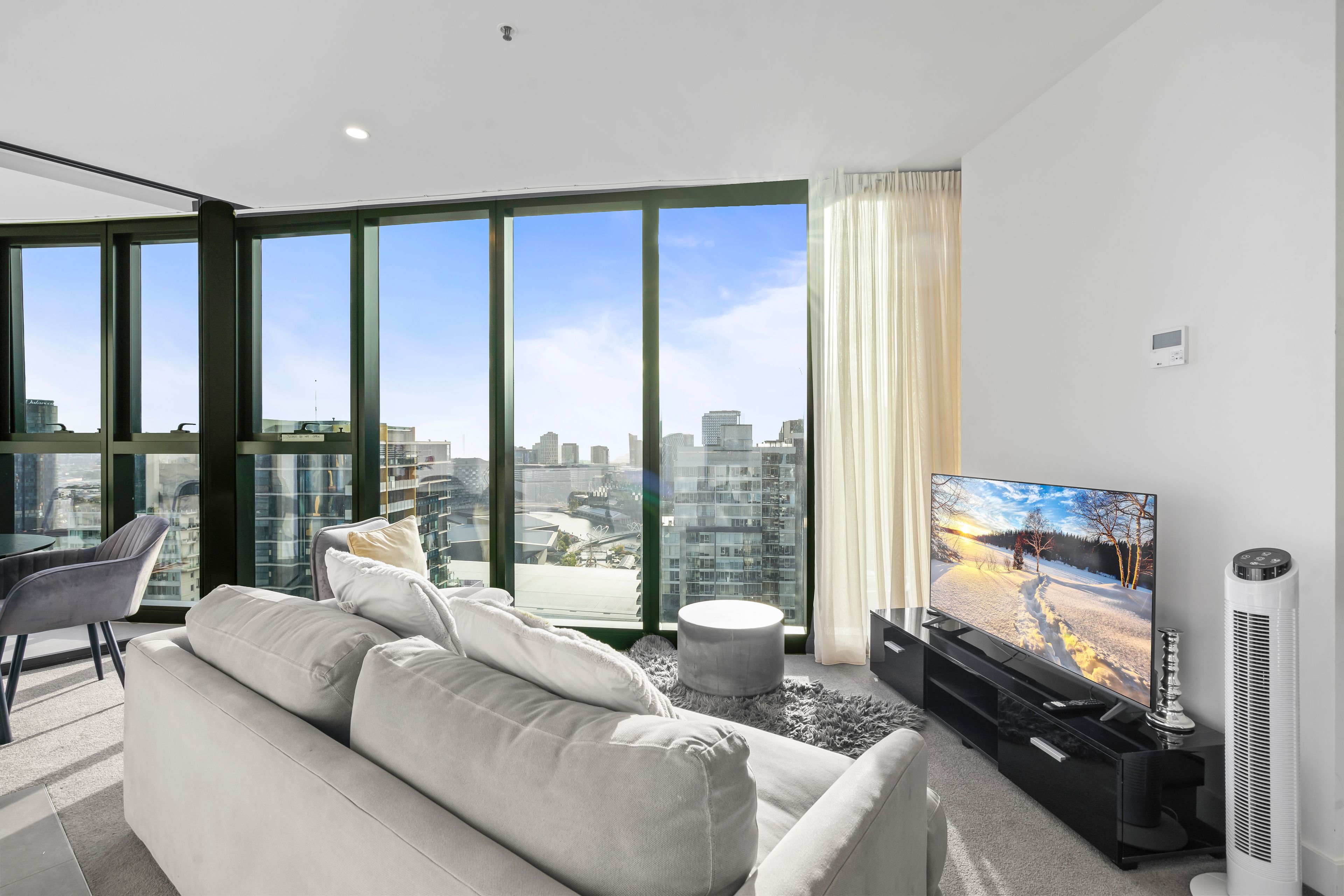 3208/105 Clarendon Street, Southbank, VIC 3006