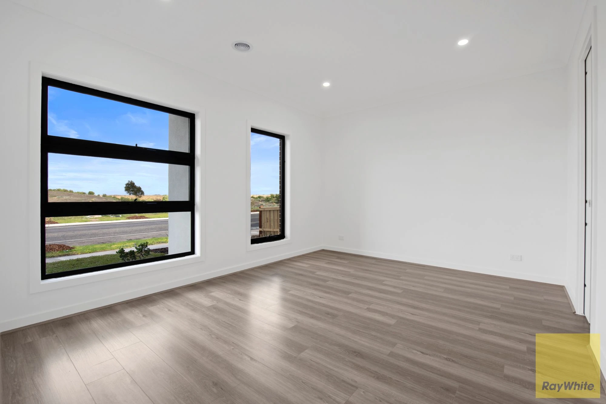 404 Black Forest Road, Mambourin, VIC 3024