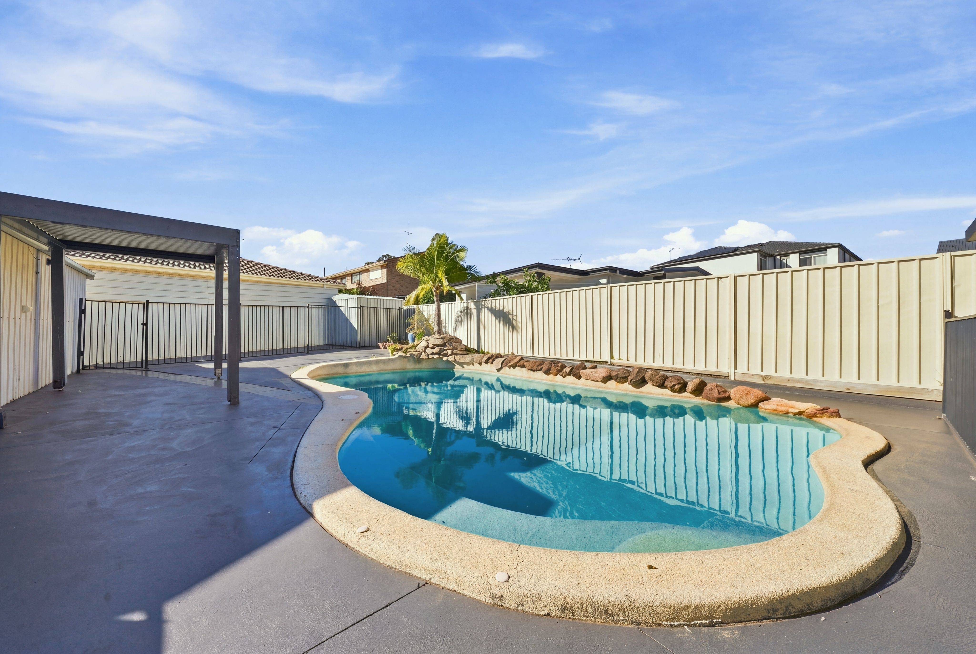 18 Alamein Road — photo 14 of 19