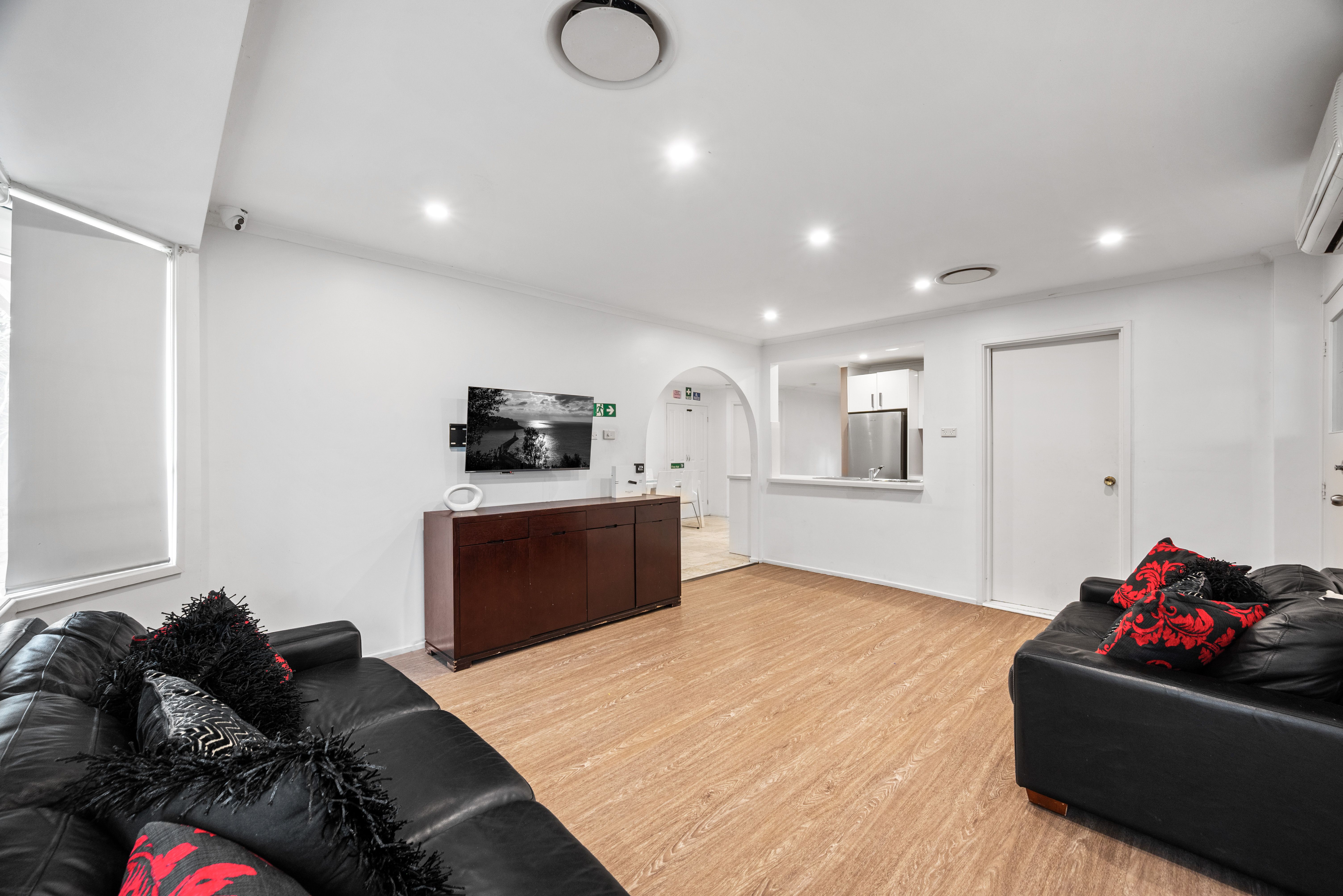 2 Spinosa Place, Glenmore Park, NSW