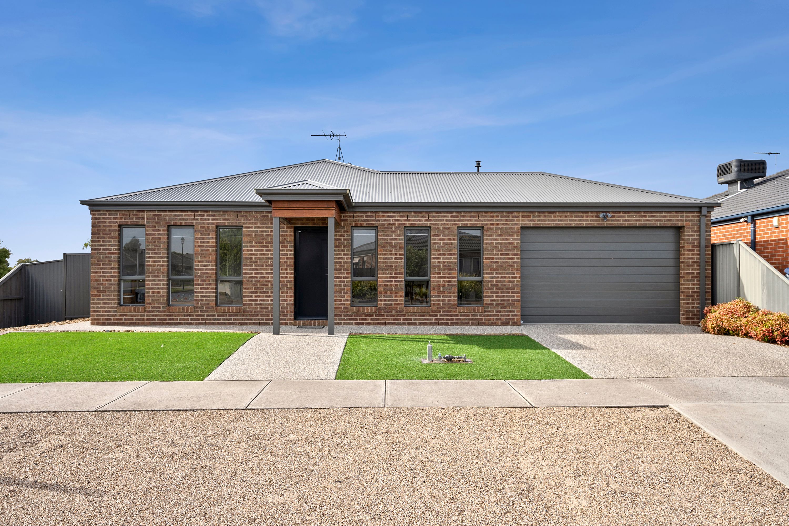 34 Weerana Way, Lara VIC 3212