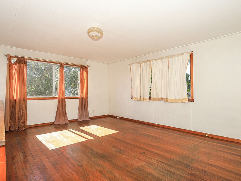 301 Kitchener Road, Stafford Heights, QLD 4053