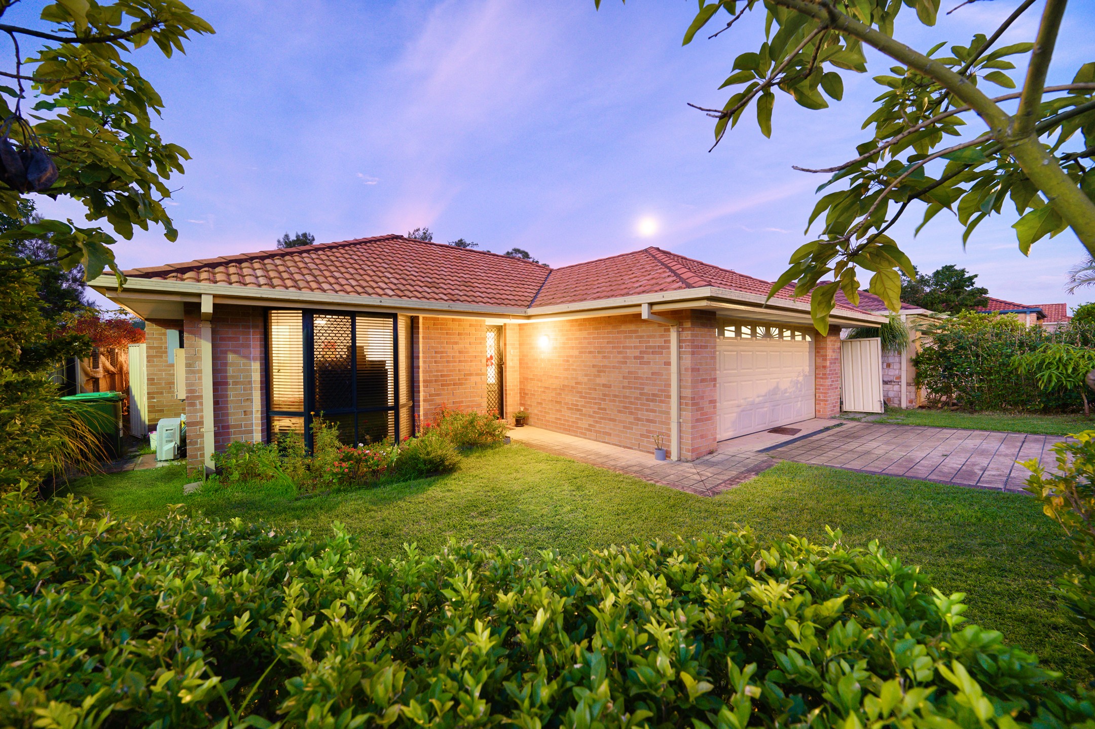 13 Fanning Court, Pacific Pines, QLD 4211