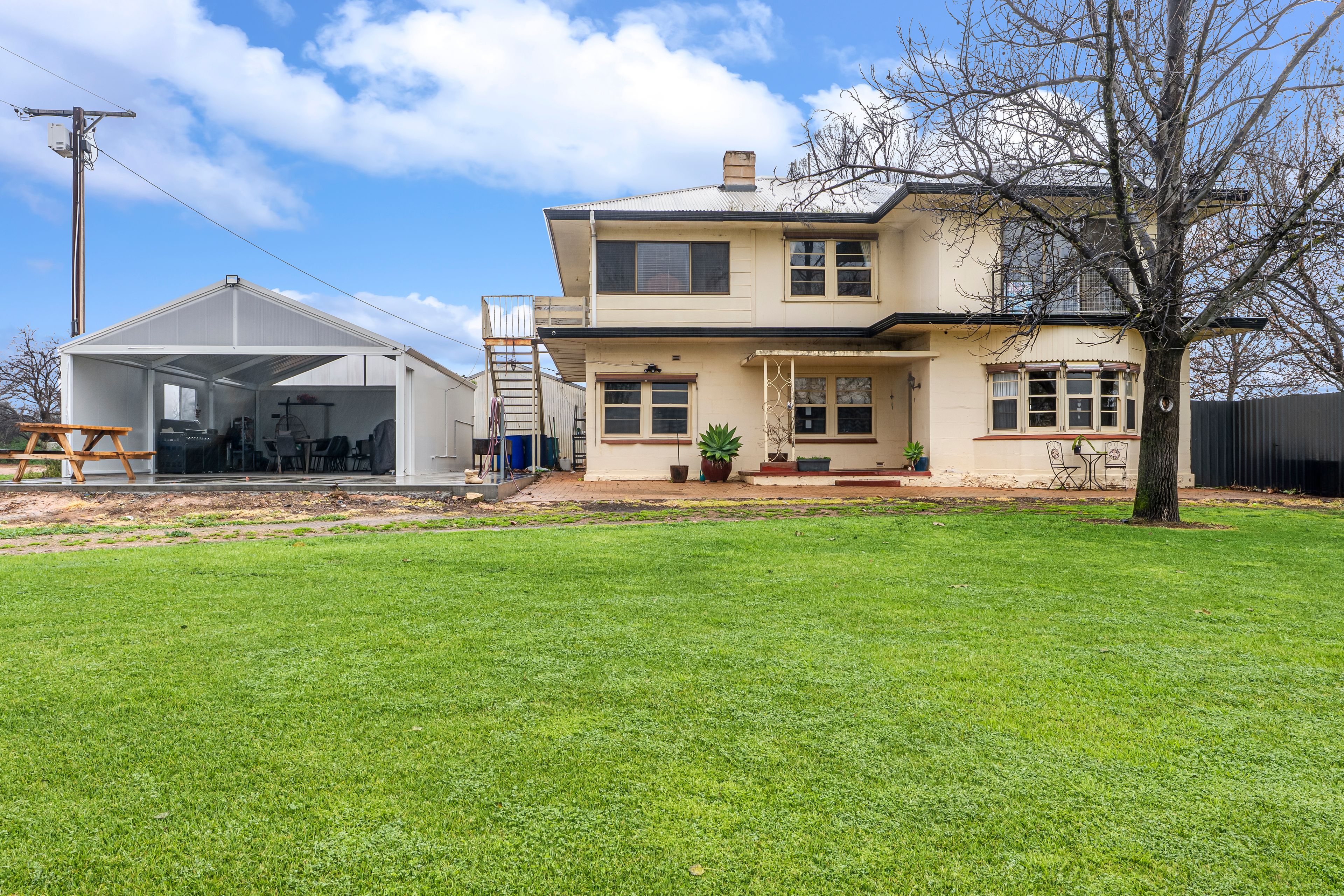 31 Old Cooltong Avenue — photo from Ray White Riverland