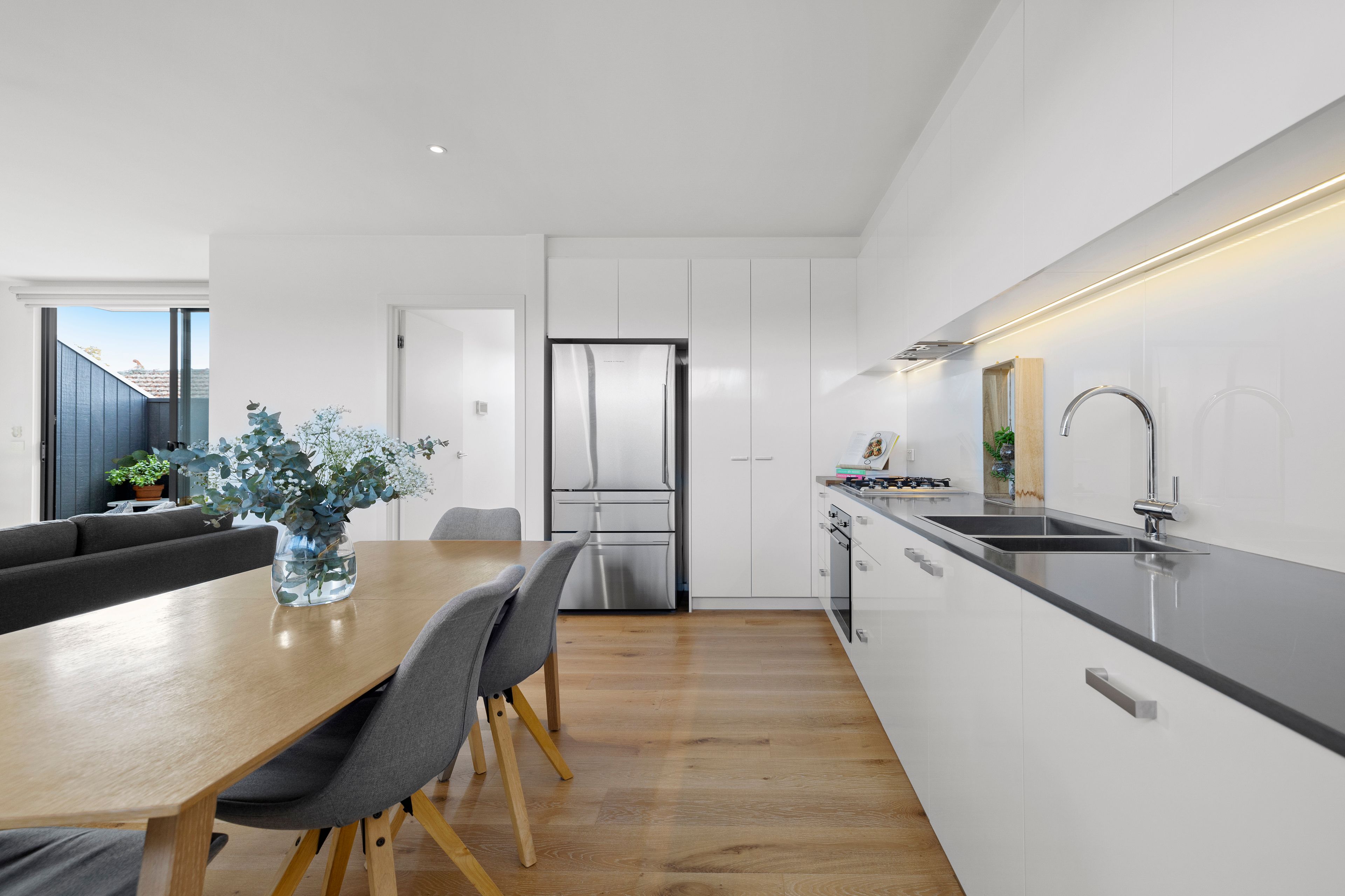 2/1317A Nepean Highway, Cheltenham, VIC 3192
