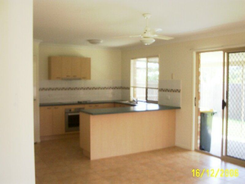 40 Brookside Place, Lota, QLD 4179