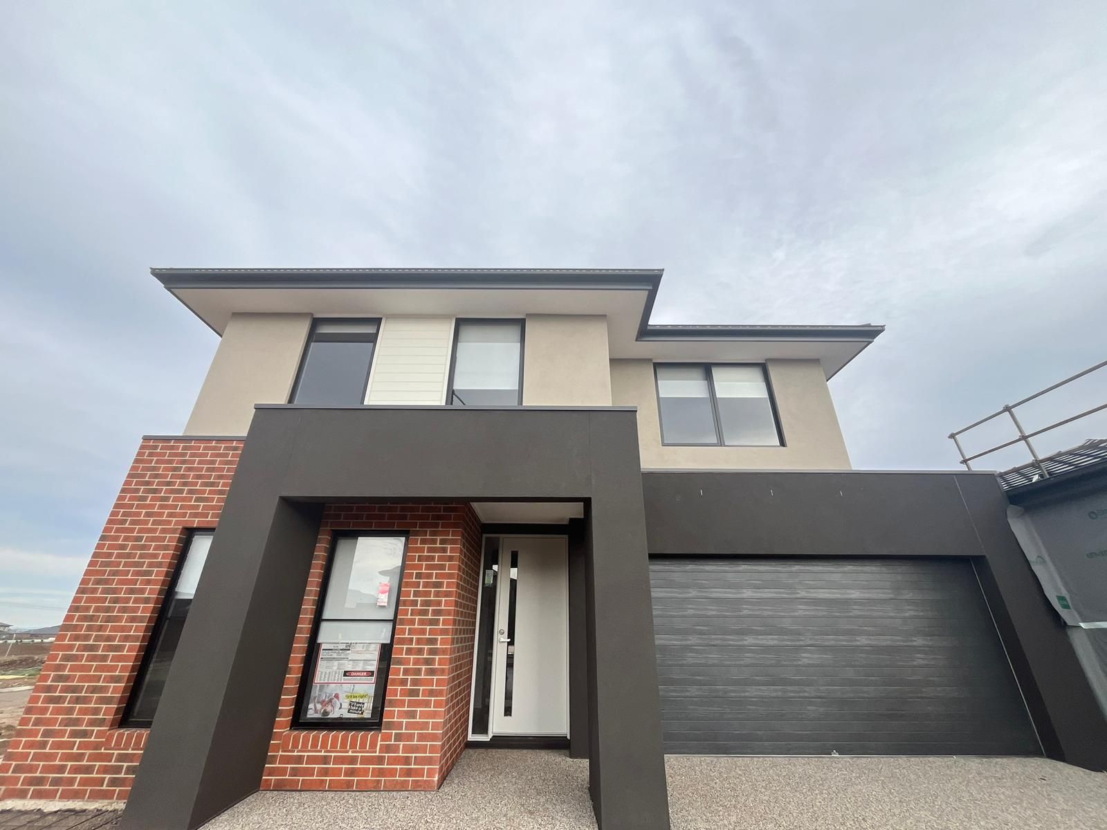 77 CONONDALE Avenue, Truganina, VIC 3029
