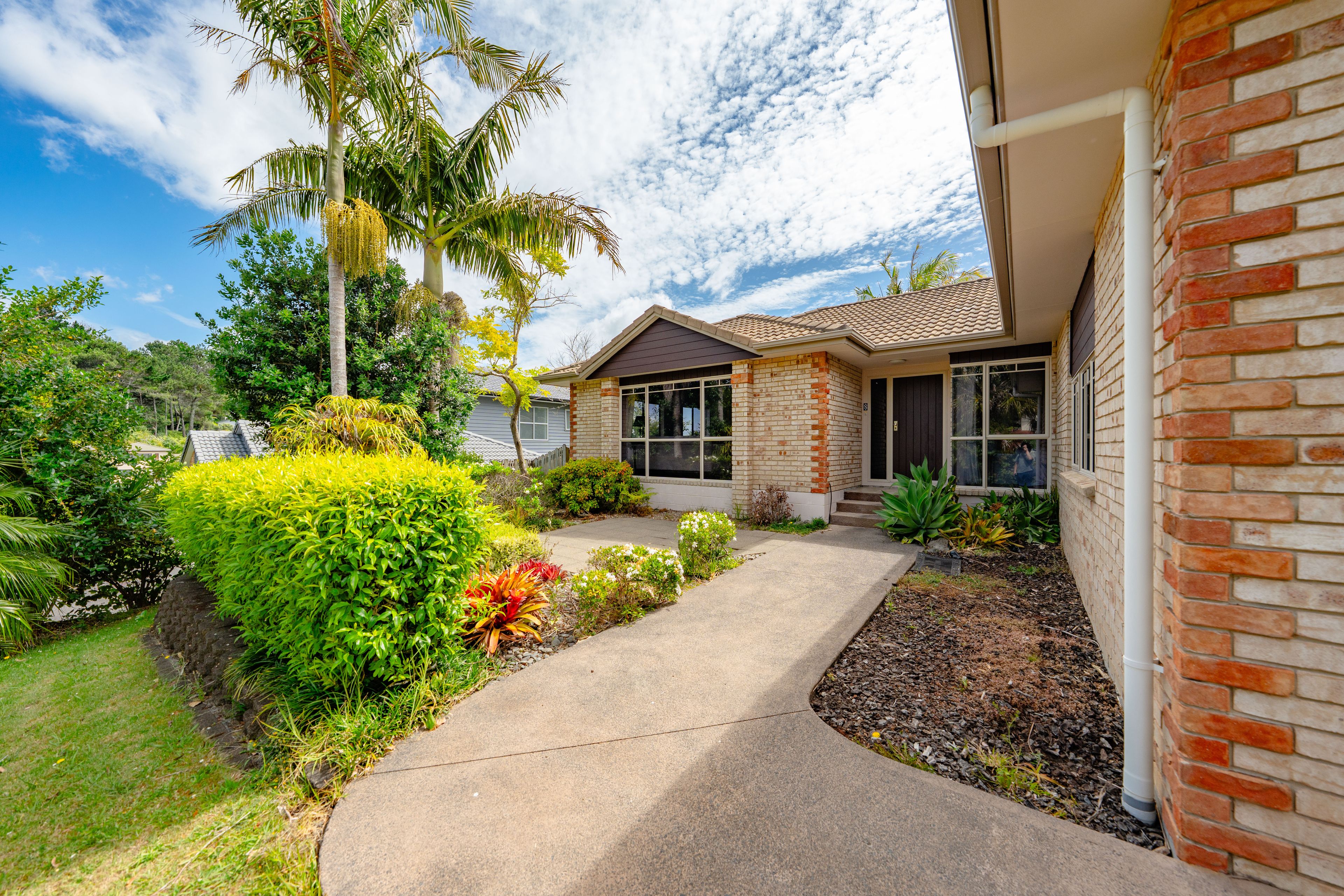 8 Landvale Court, Browns Bay, North Shore City