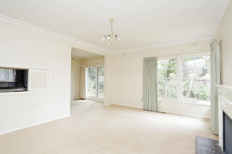 13 Thompson Street, Glen Waverley, VIC 3150