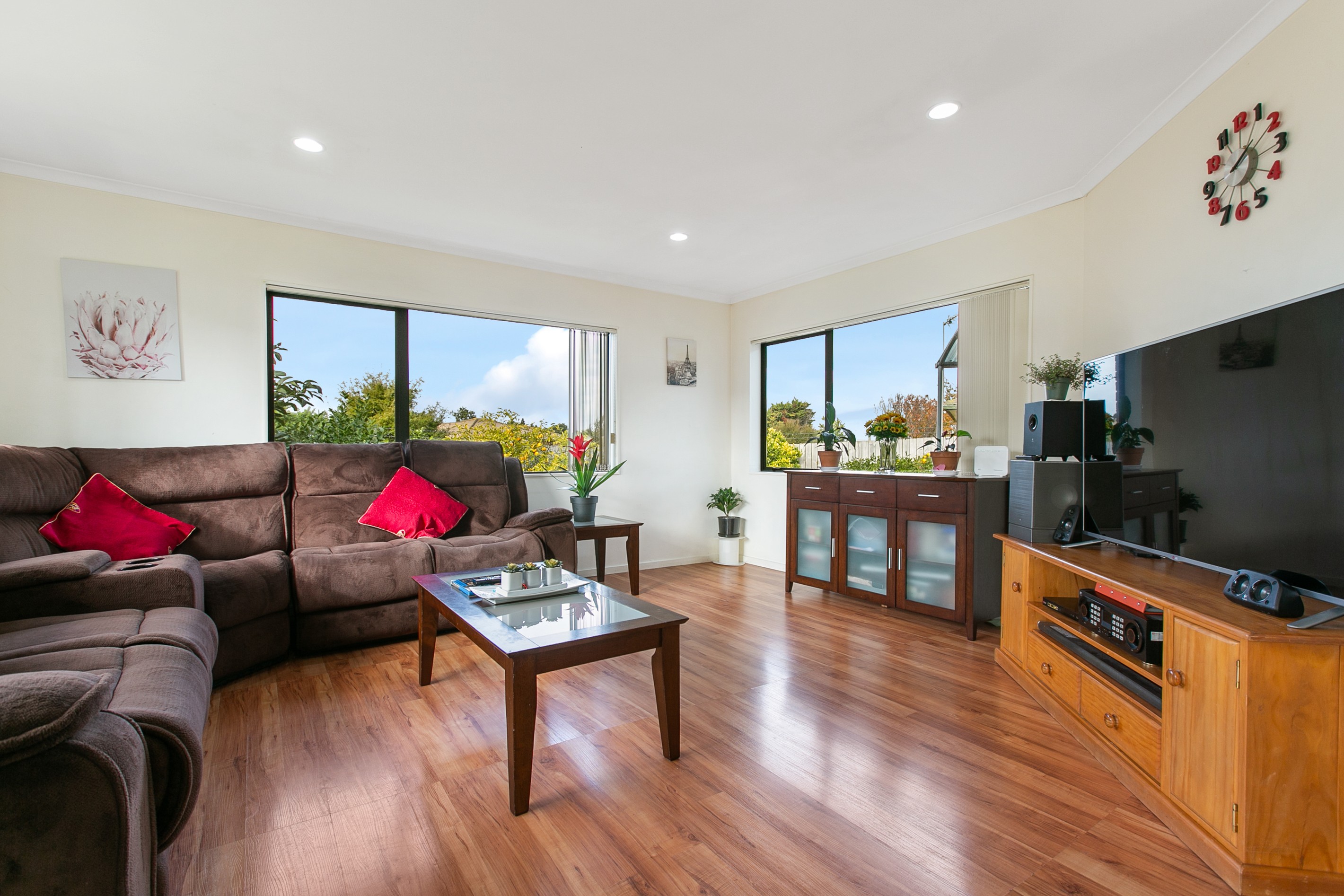 18 Castlefinn Drive, Weymouth, Manukau City