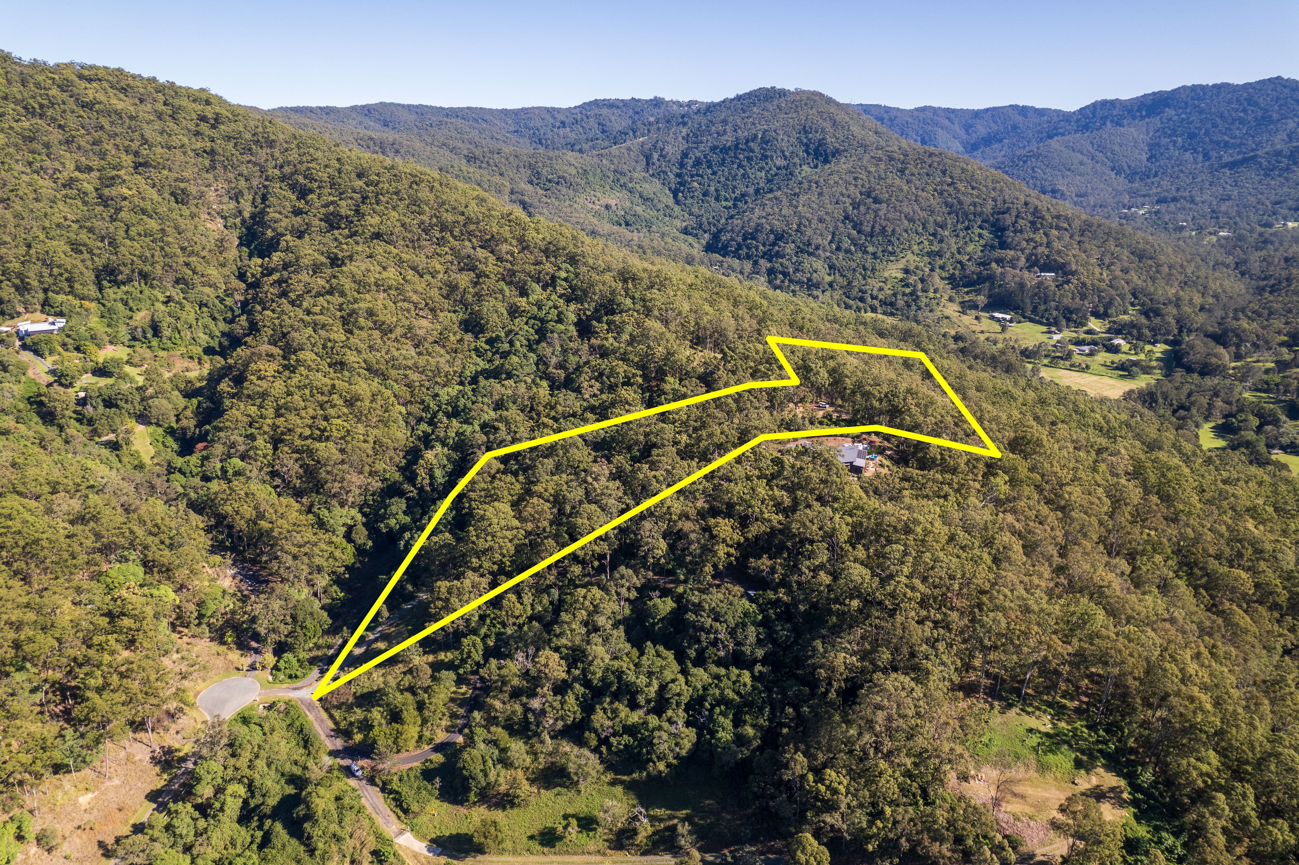 Cedar Creek 2.75 Hectares — photo 7 of 7