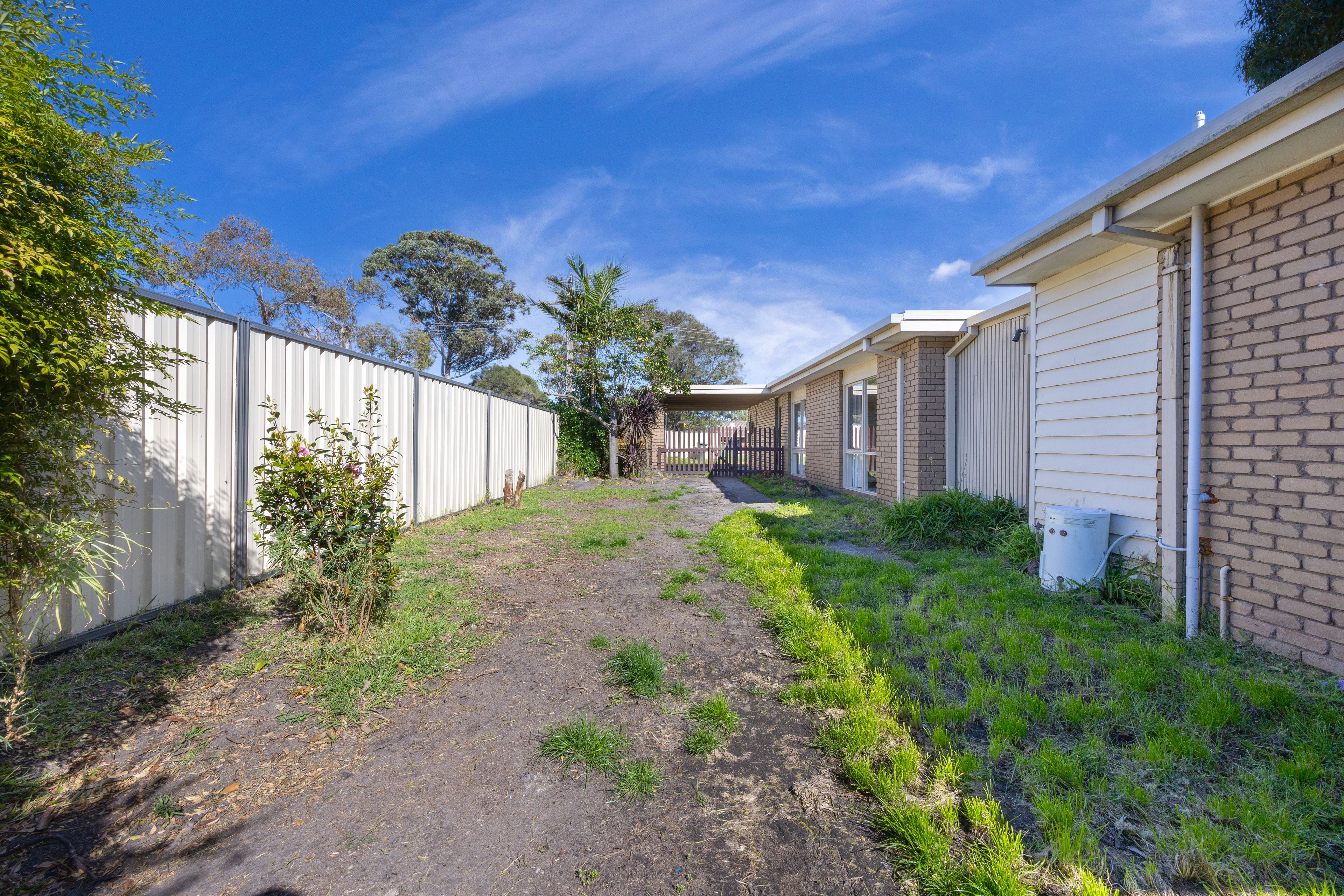 55 Potton Avenue — photo 15 of 19