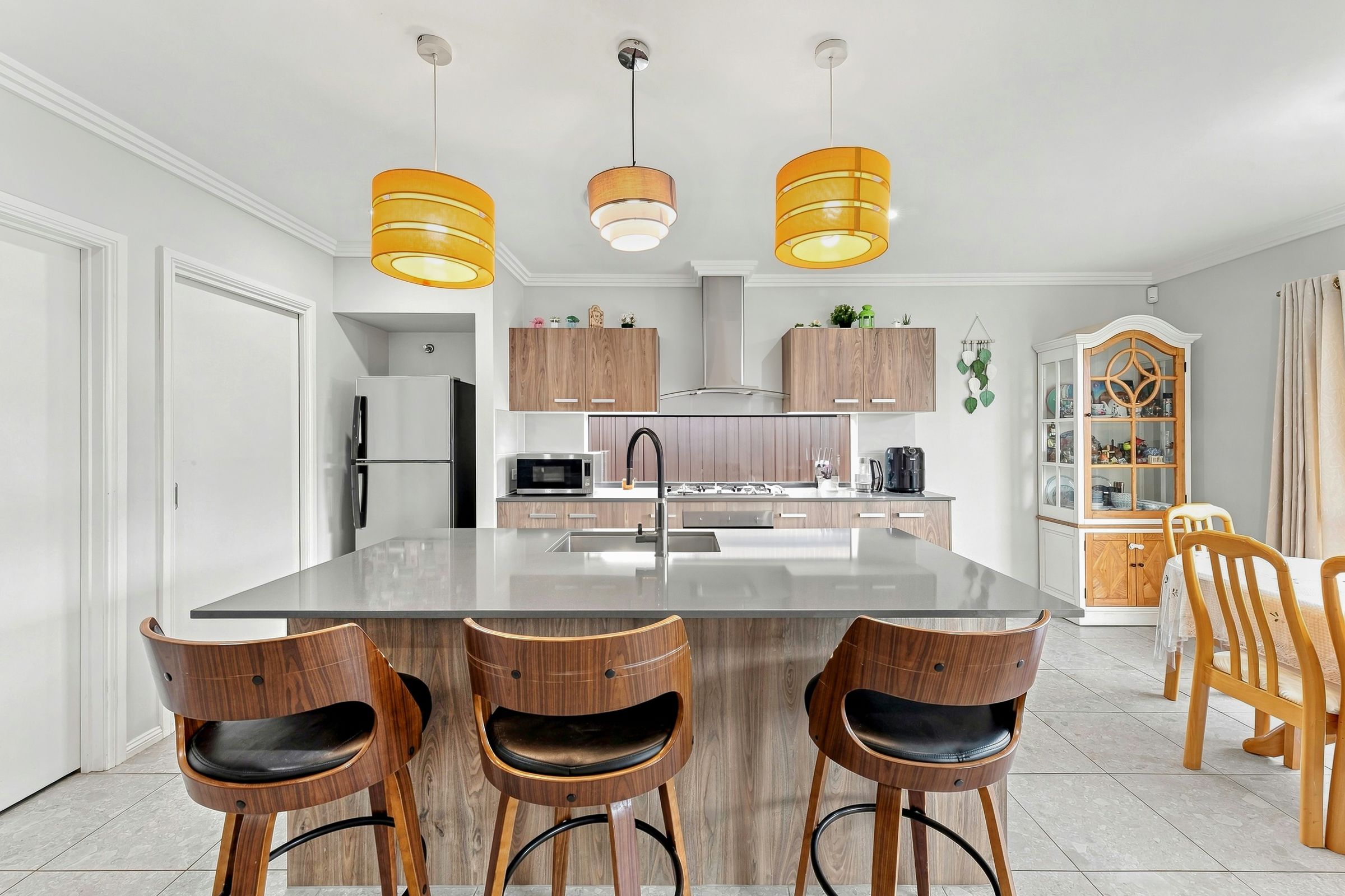 33 Marketsfield Avenue — photo 3 of 18