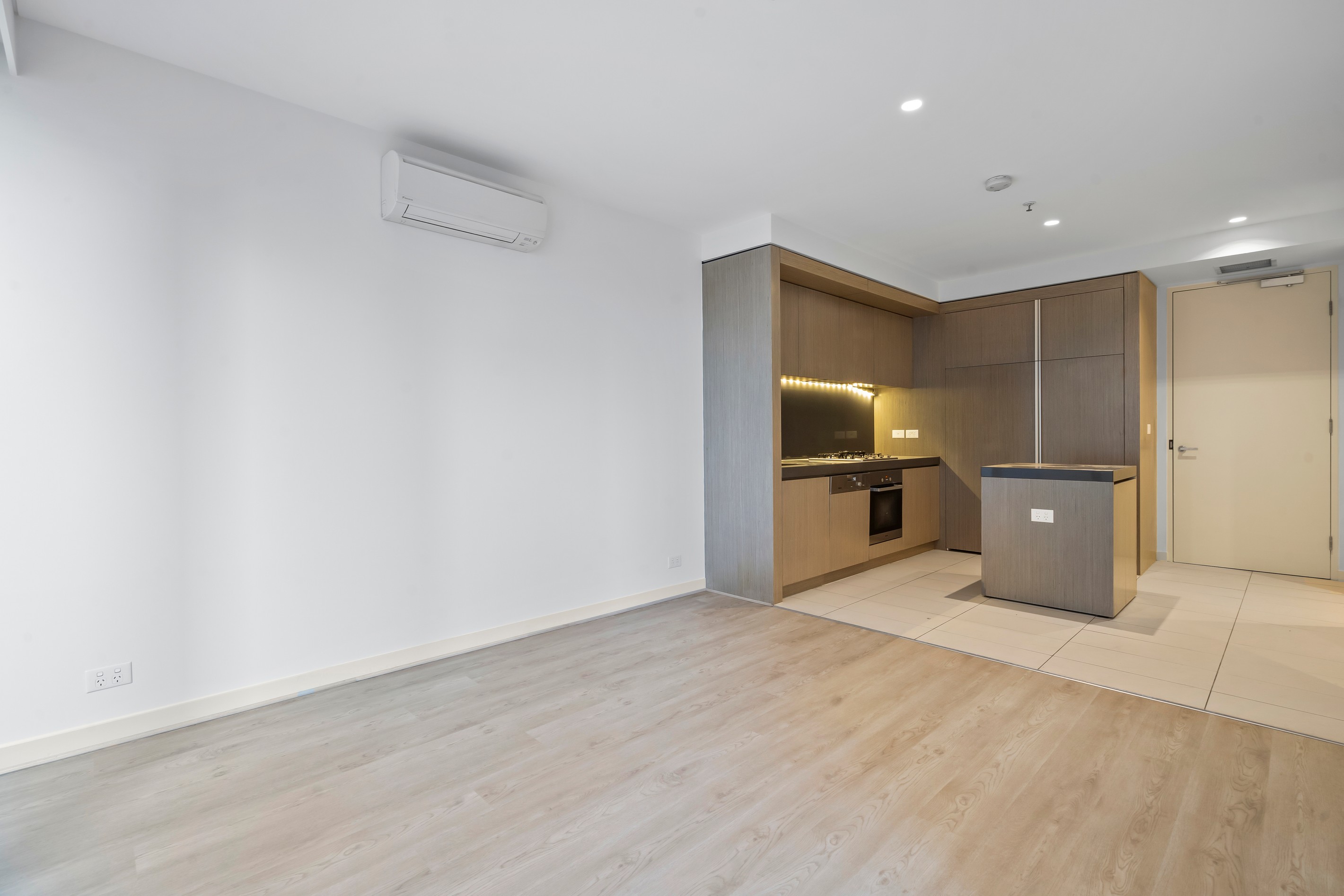 813/50 Albert Road, South Melbourne, VIC 3205