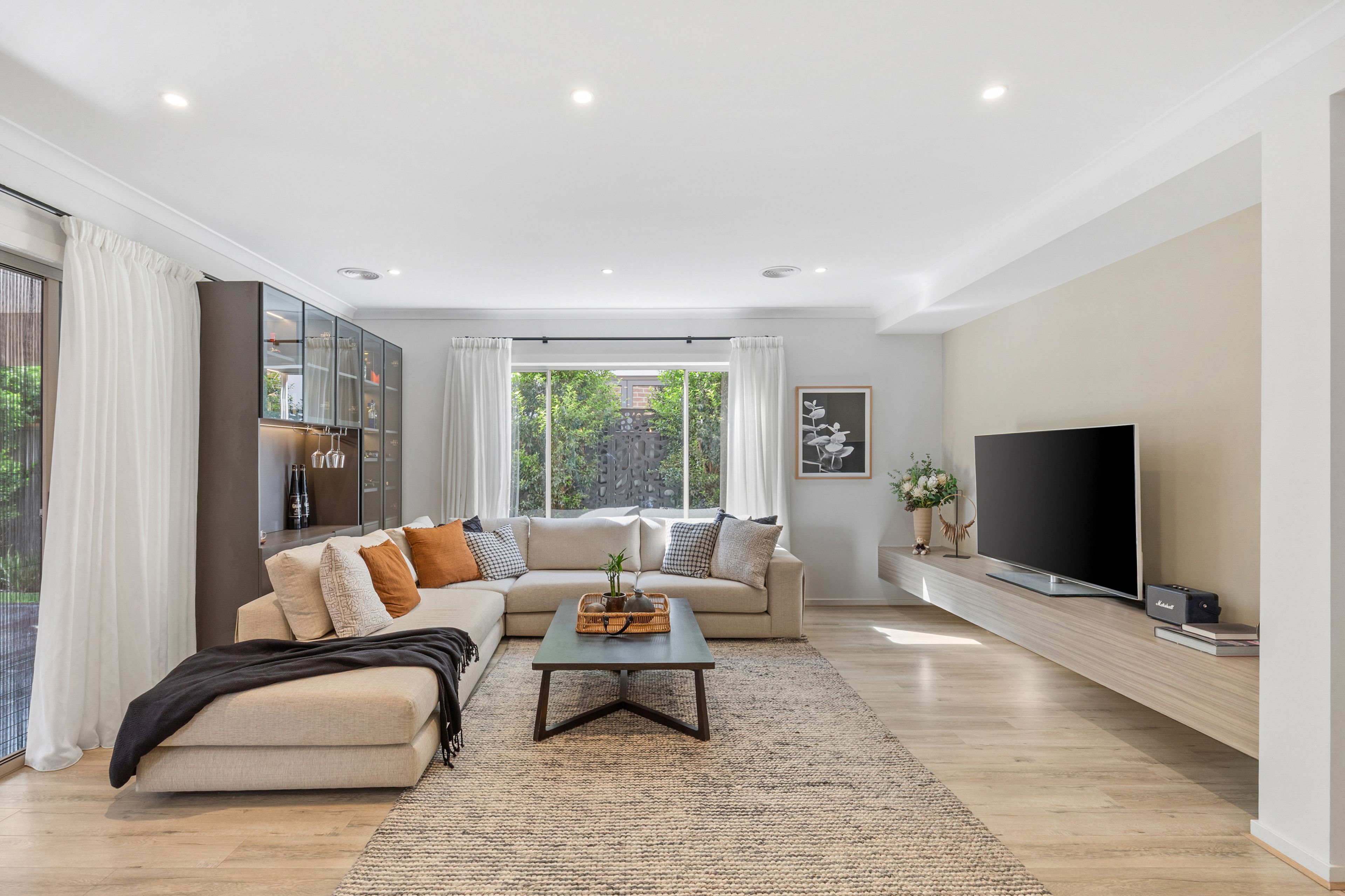 17 Lakeside Drive, Wollert, VIC 3750