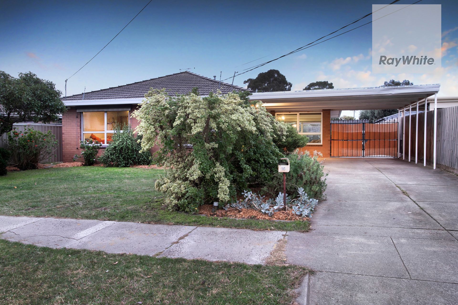 16 Dawson Street, Tullamarine, VIC 3043