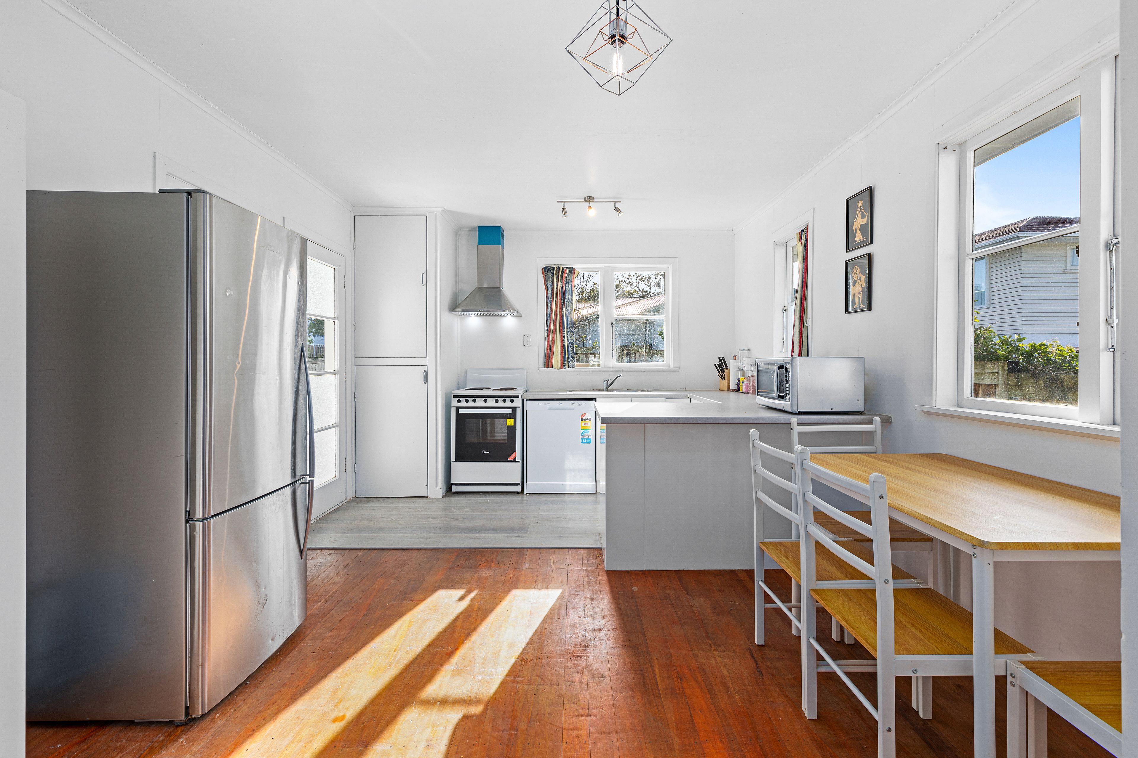 210 + 210A Archers Road, Glenfield, North Shore City