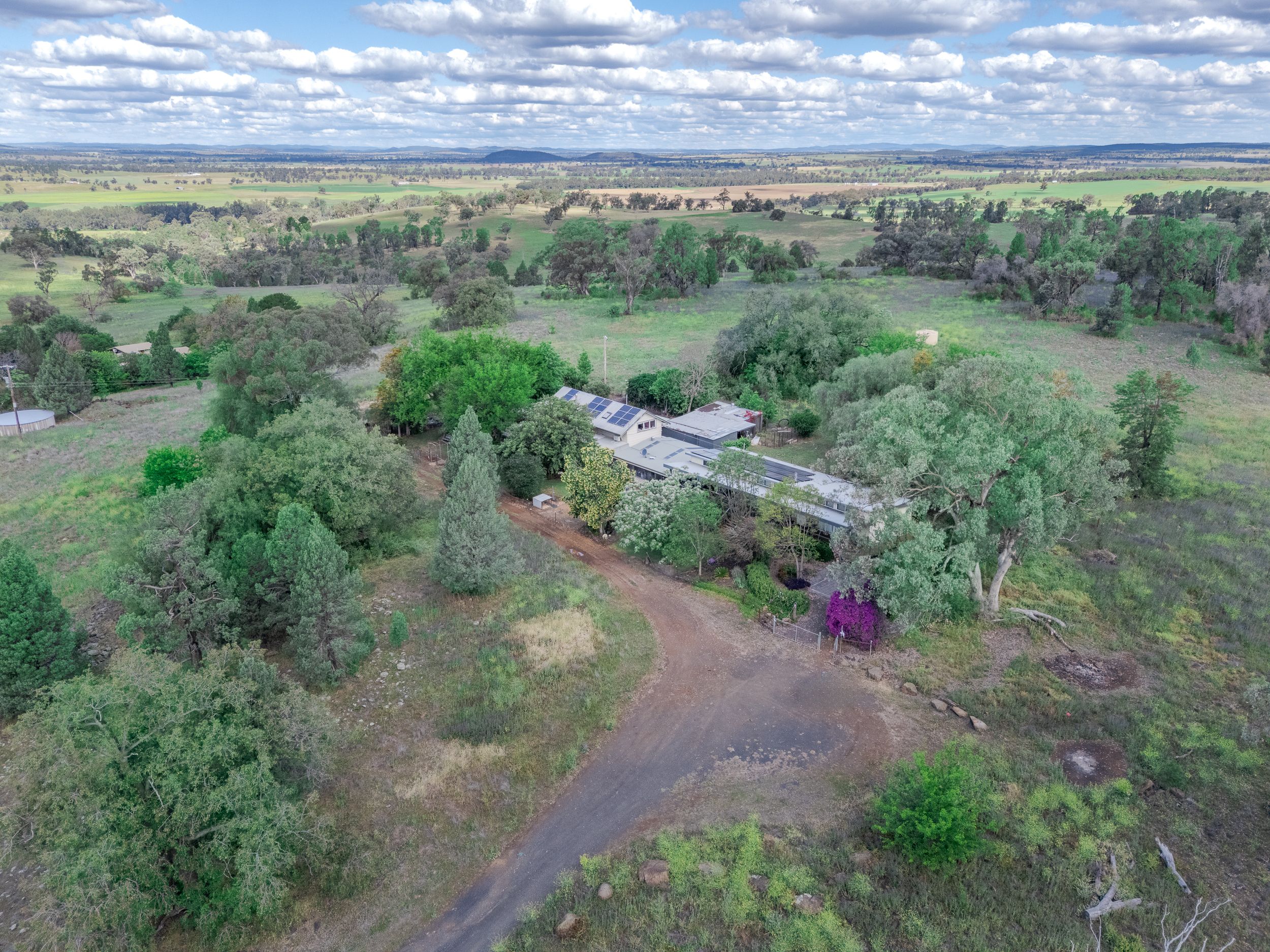 13L Bulwarra Drive — photo from Ray White Dubbo