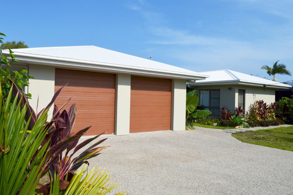18 Holland Street, Wongaling Beach QLD 4852