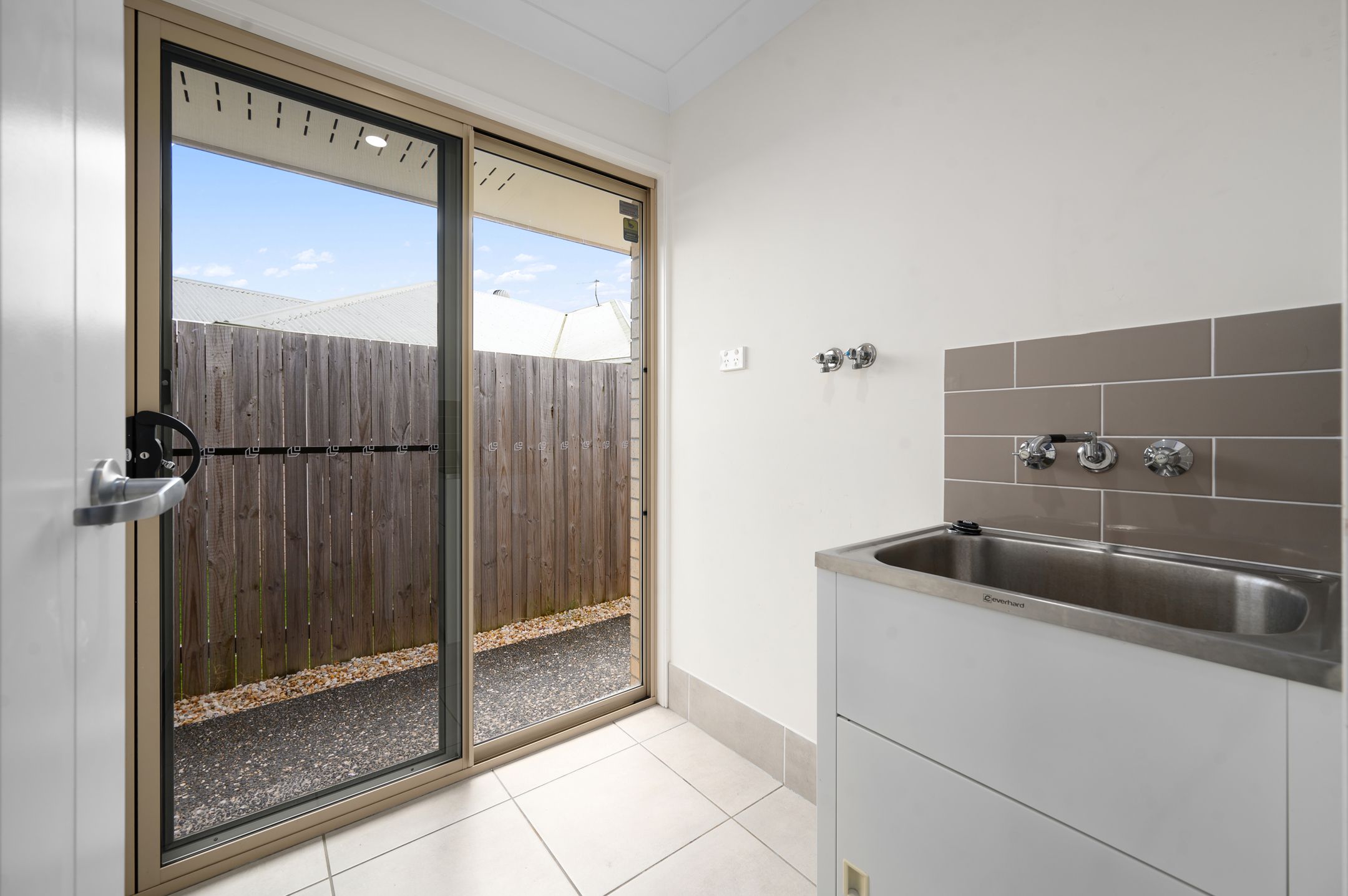 18 Coldstream Street — photo 15 of 15