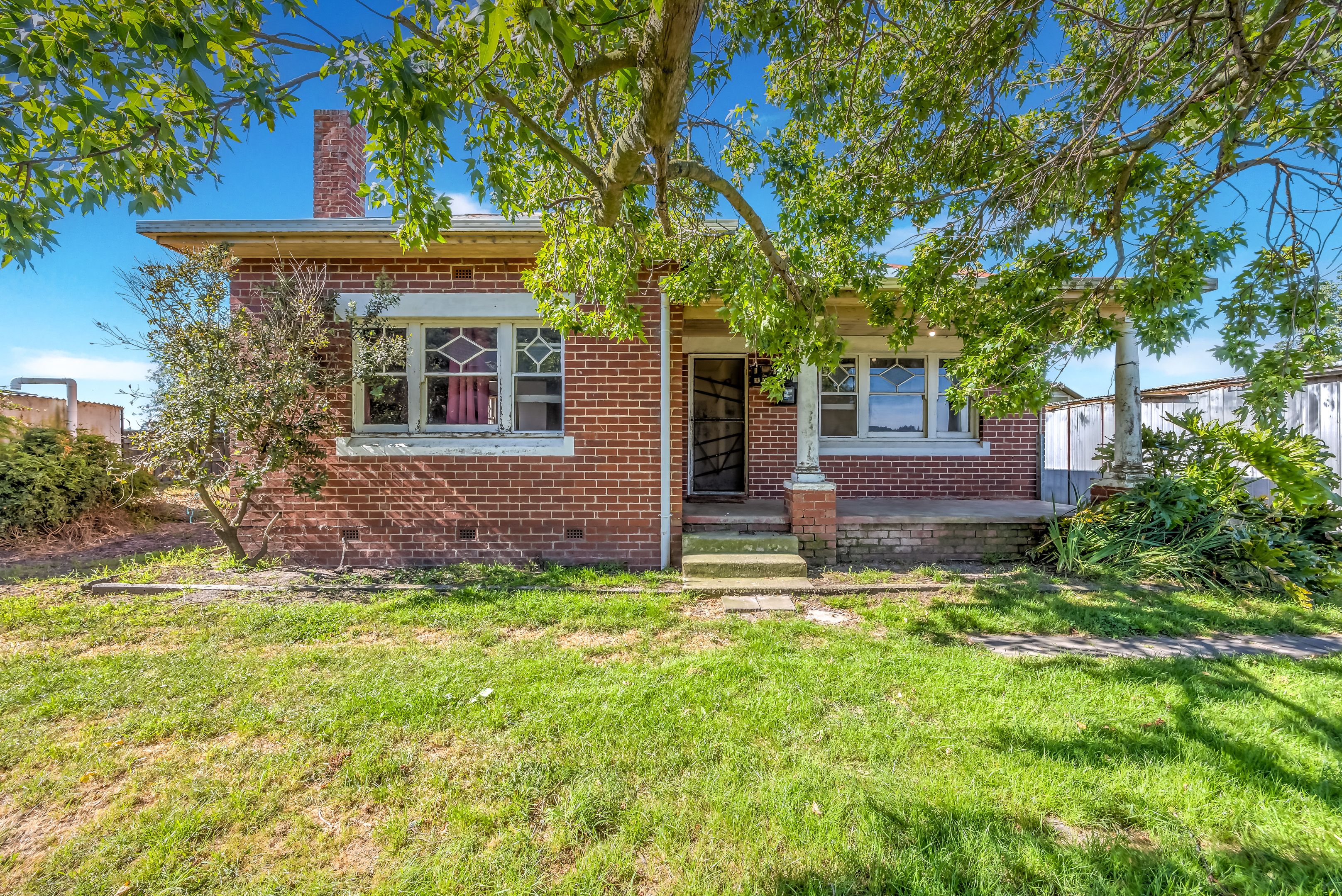 299 North Canal Road — photo 4 of 30