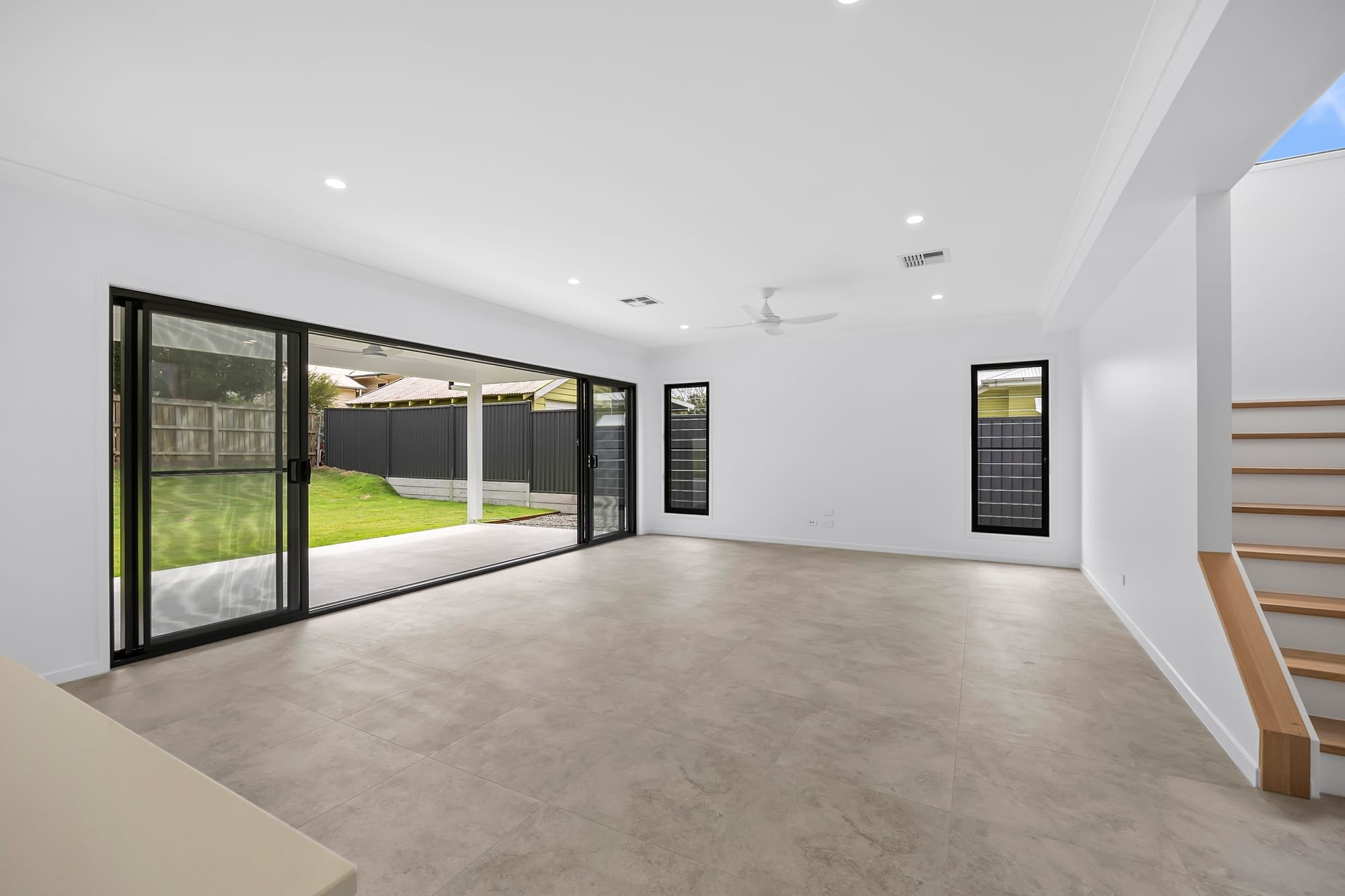 15 Campbell Terrace, Oxley, QLD 4075
