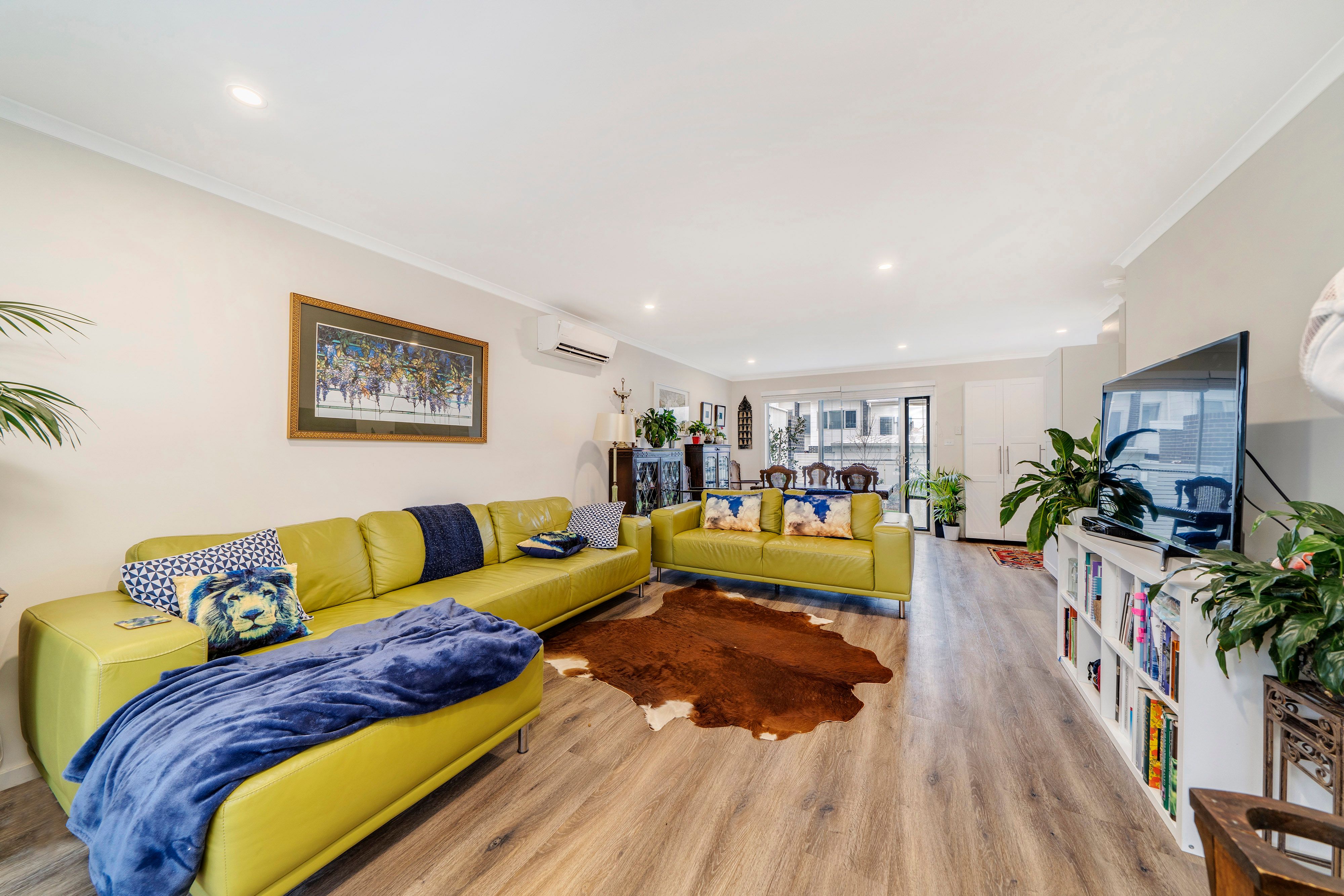 15/11 Castan Street, COOMBS, ACT 2611